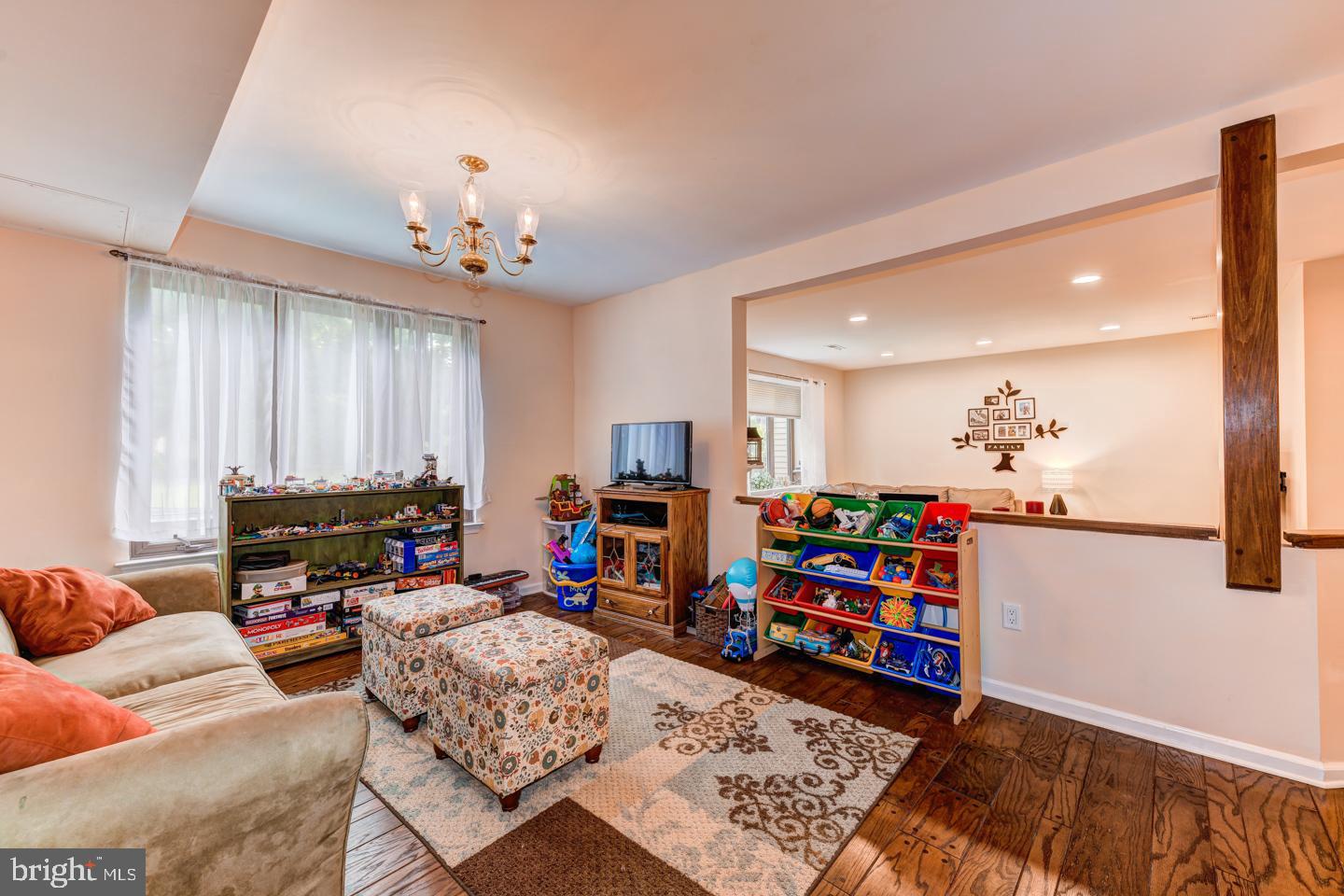HEADLEY TRACE - Residential