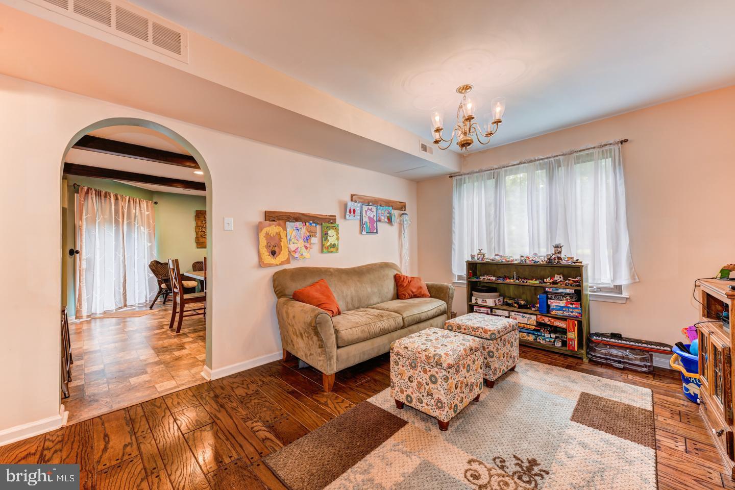 HEADLEY TRACE - Residential