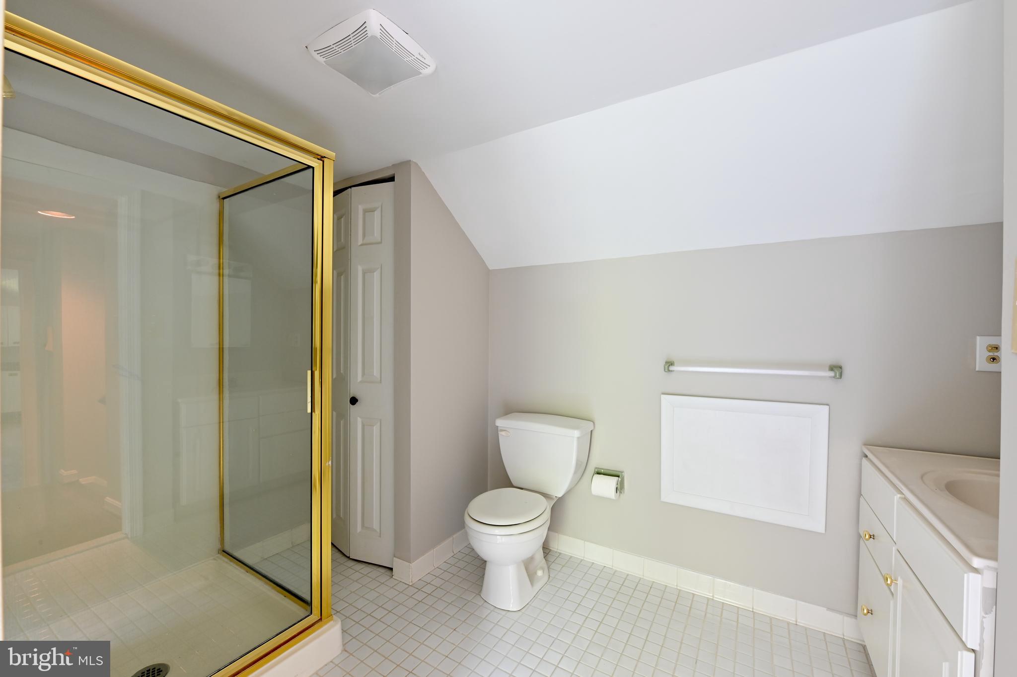 MERRYWOOD MANOR - Residential