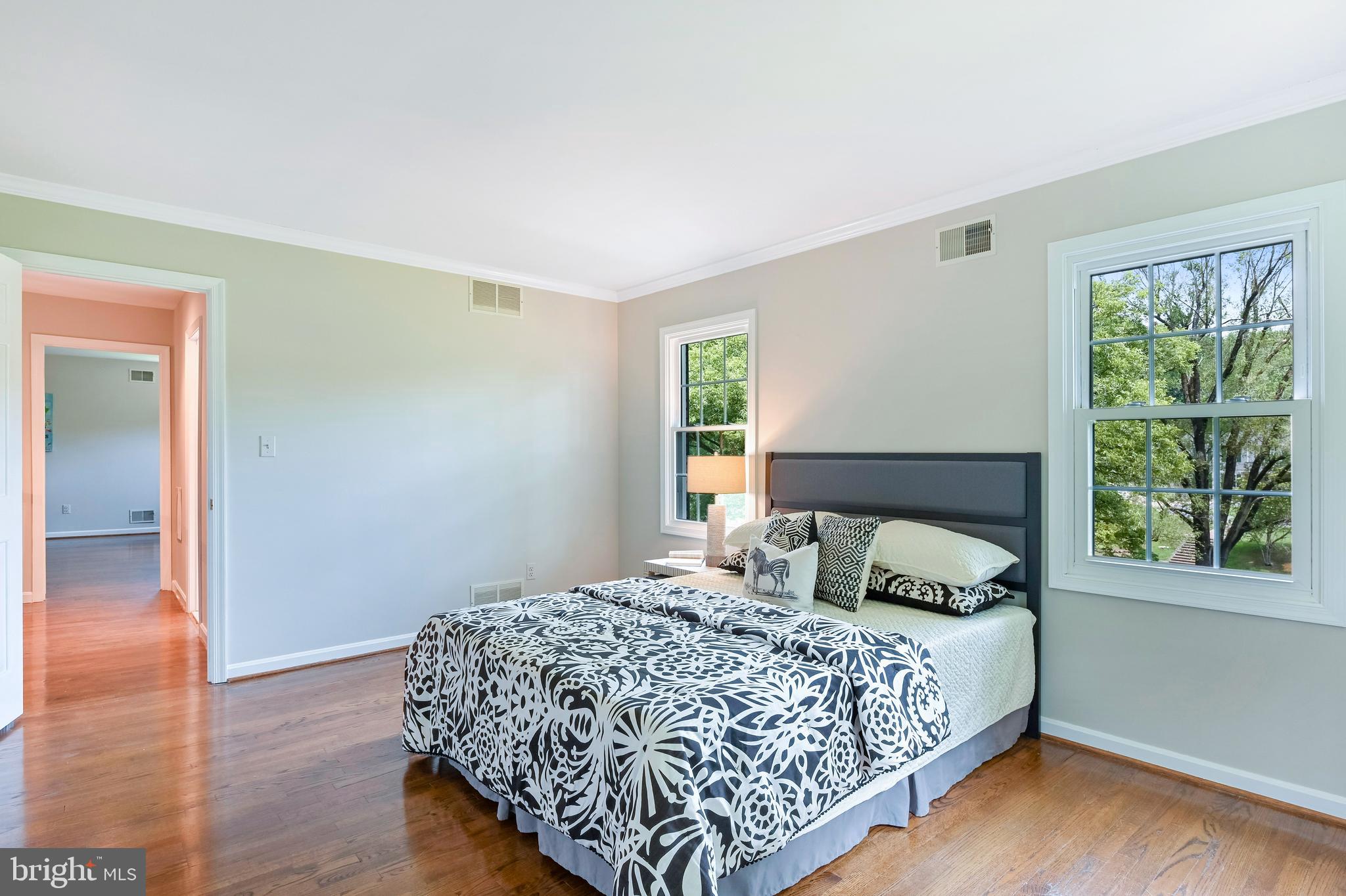 MERRYWOOD MANOR - Residential