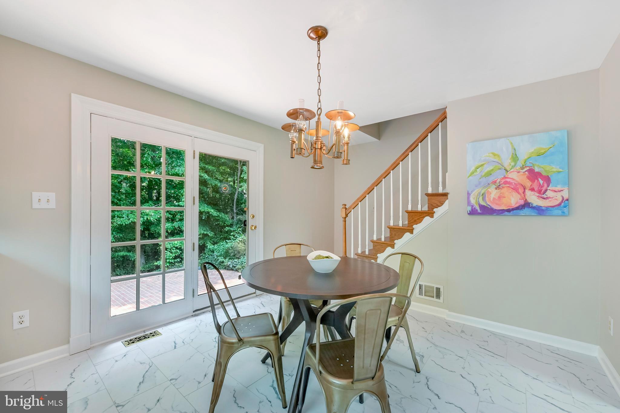 MERRYWOOD MANOR - Residential