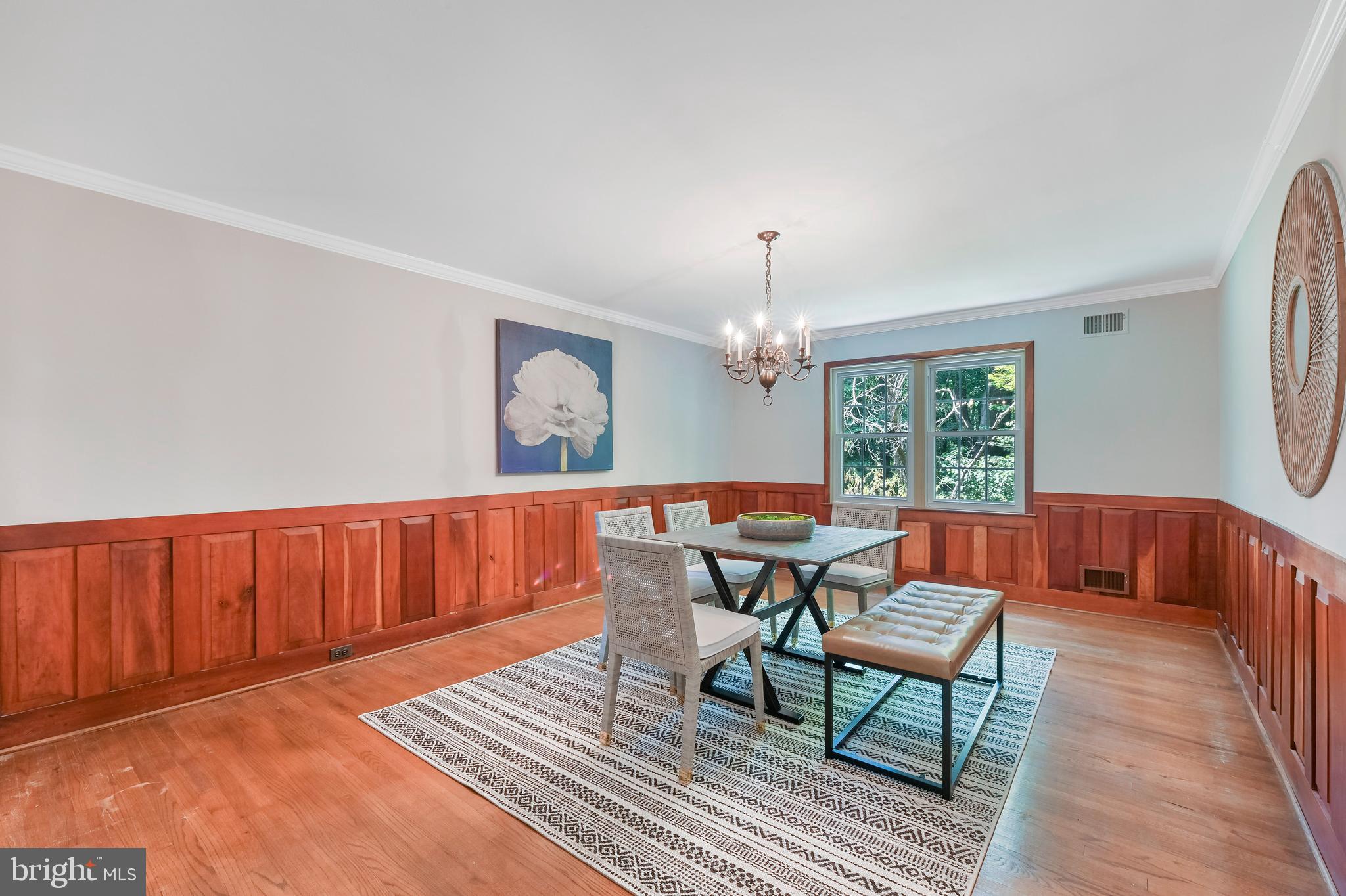 MERRYWOOD MANOR - Residential