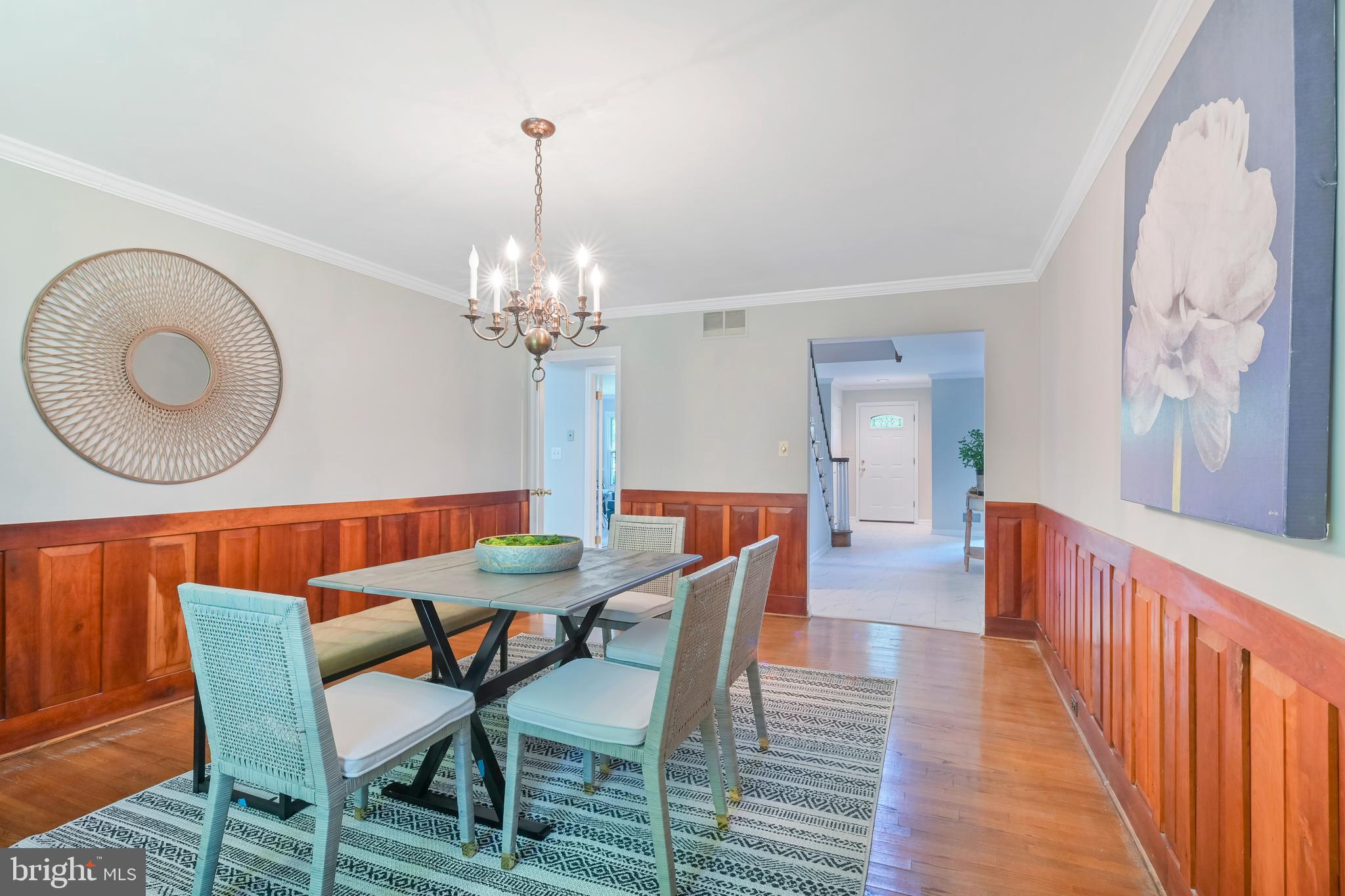 MERRYWOOD MANOR - Residential