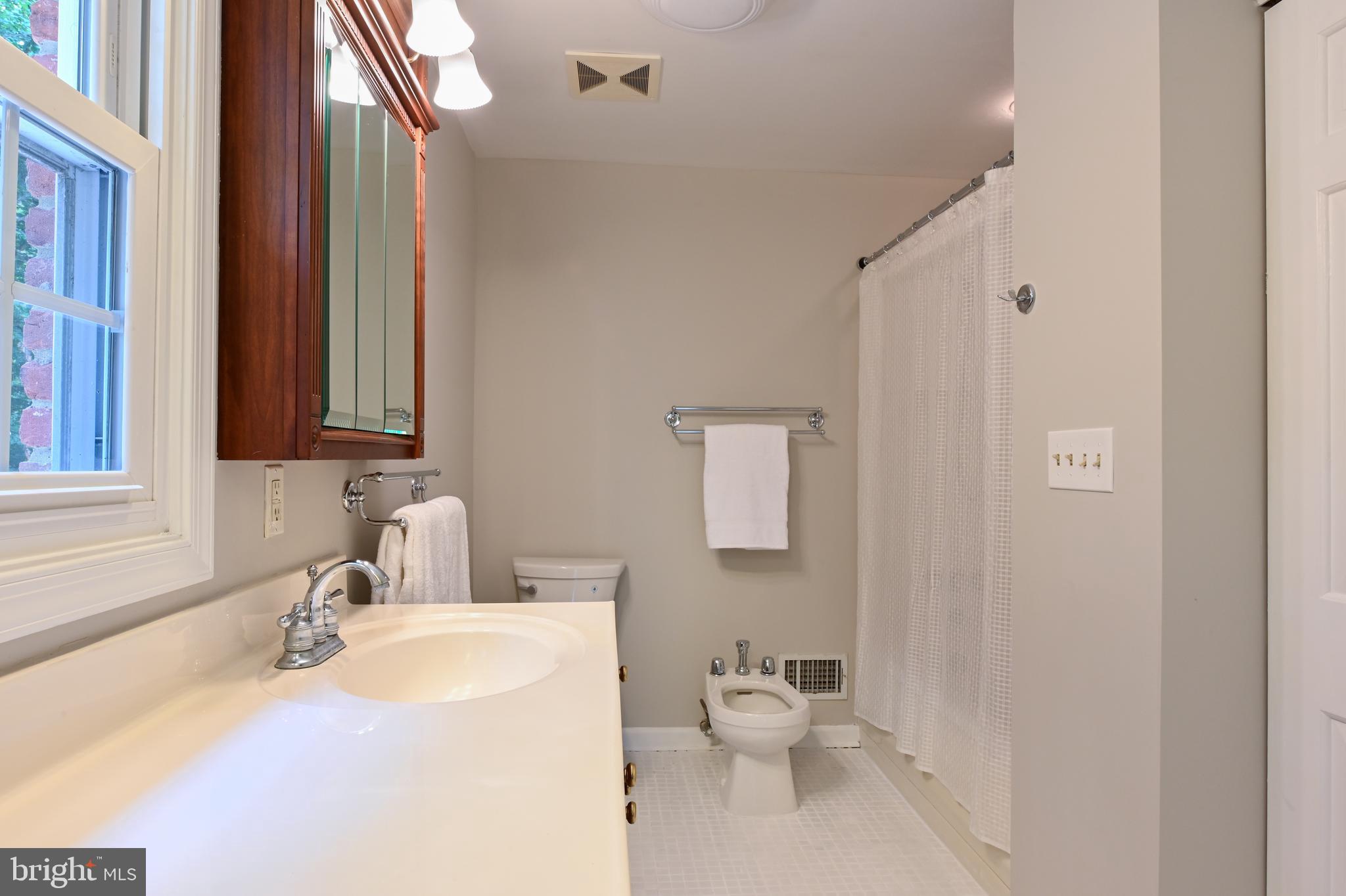 MERRYWOOD MANOR - Residential