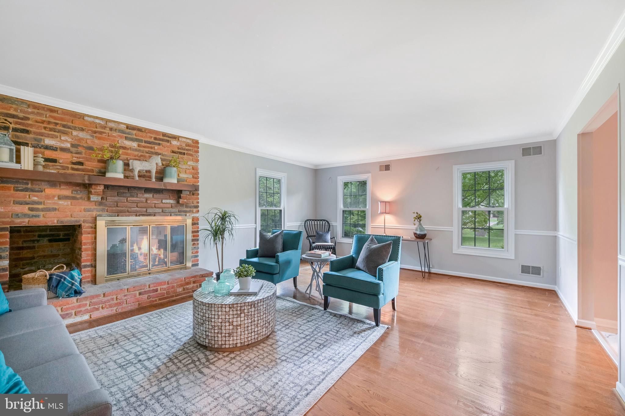 MERRYWOOD MANOR - Residential