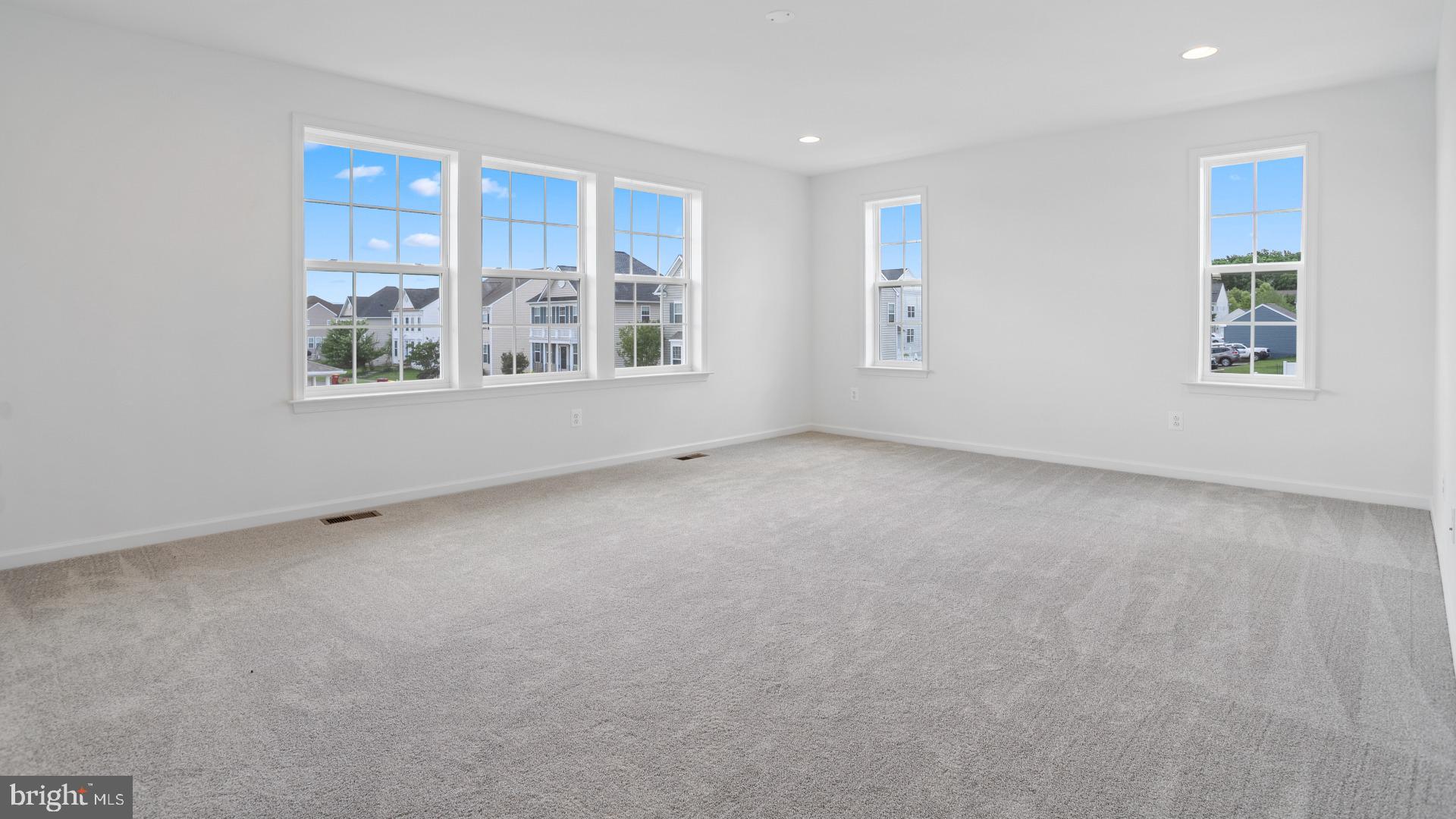 HUNTFIELD - Residential