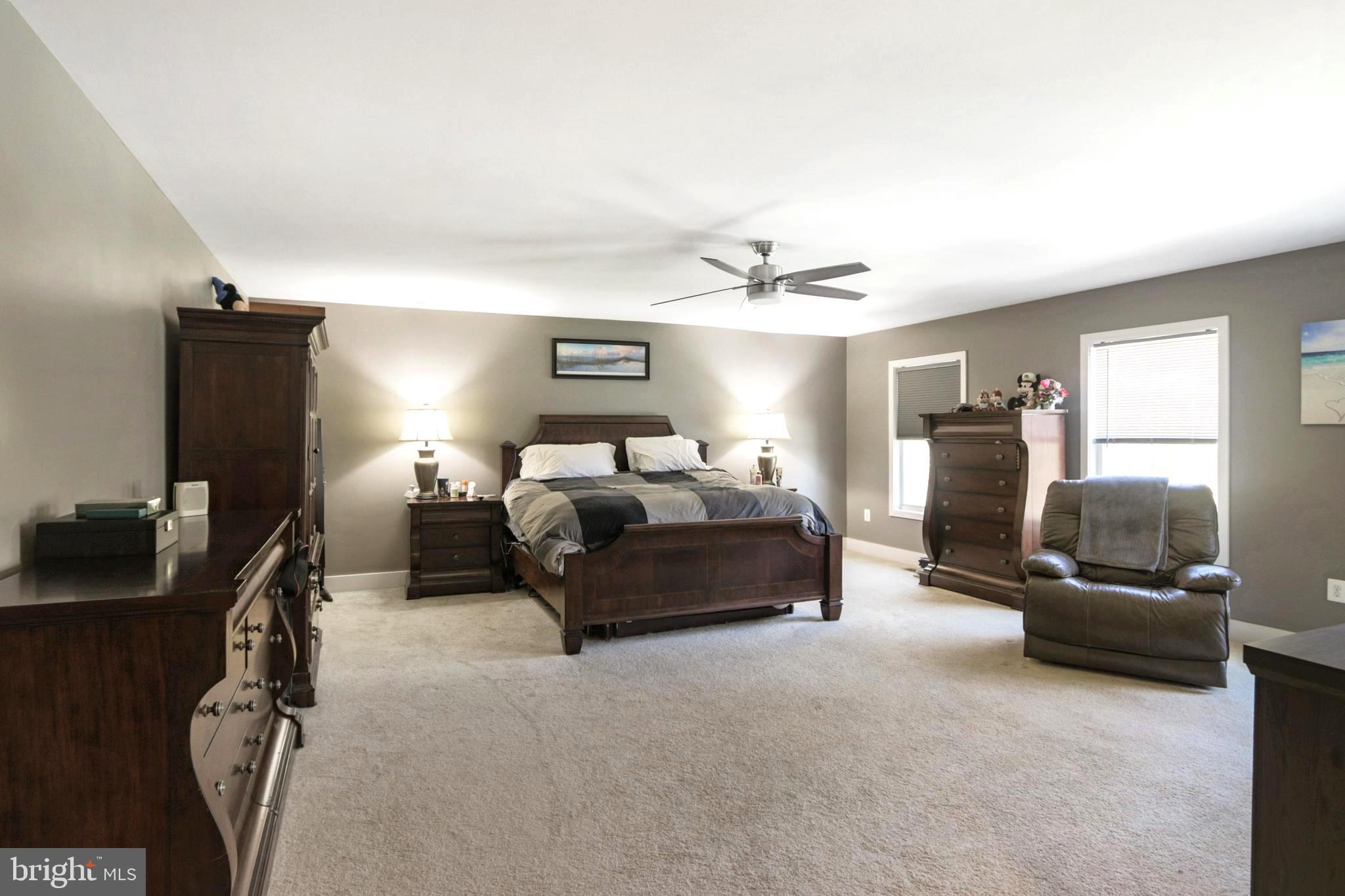 SARATOGA WOODS - Residential