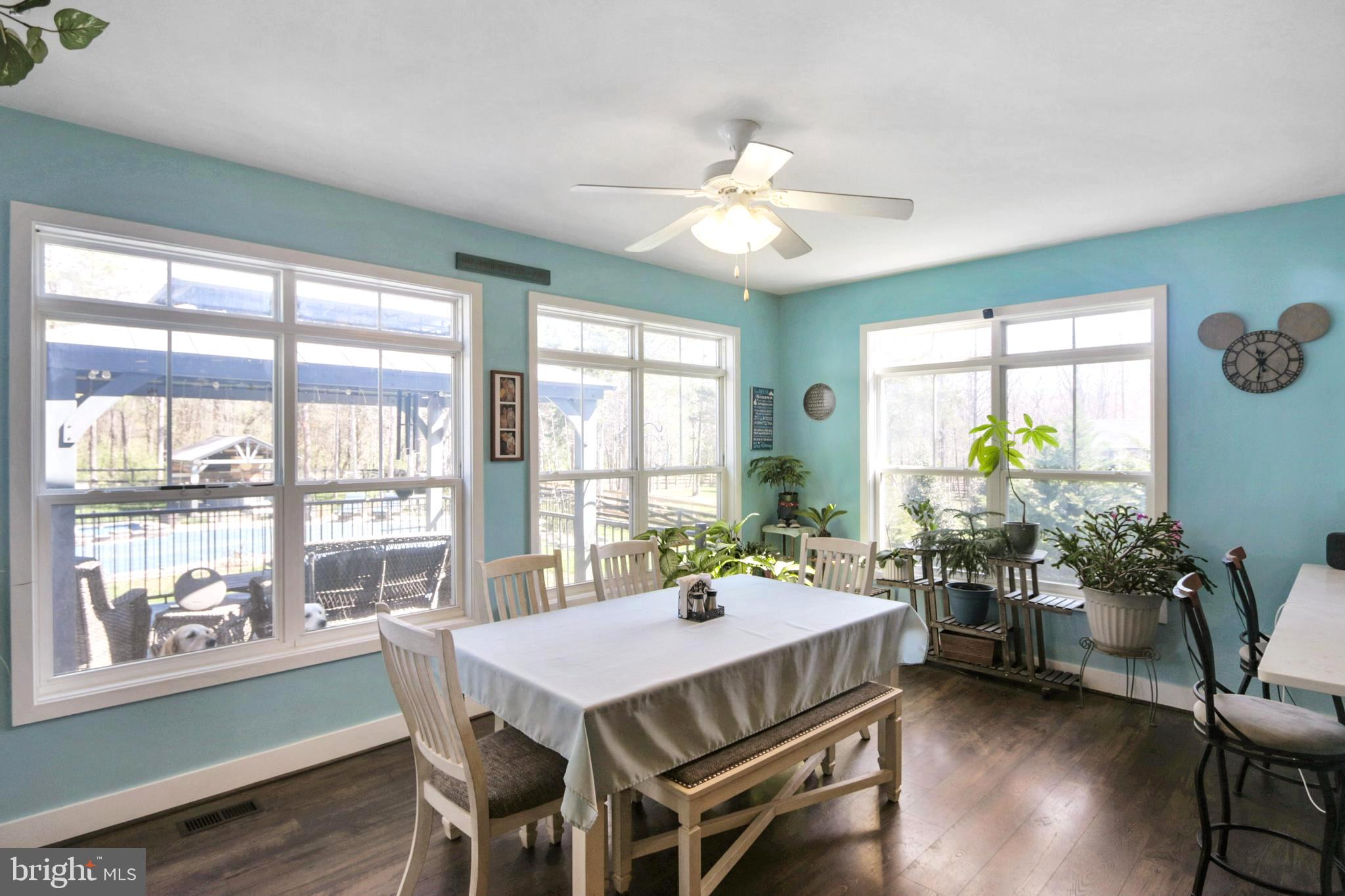 SARATOGA WOODS - Residential