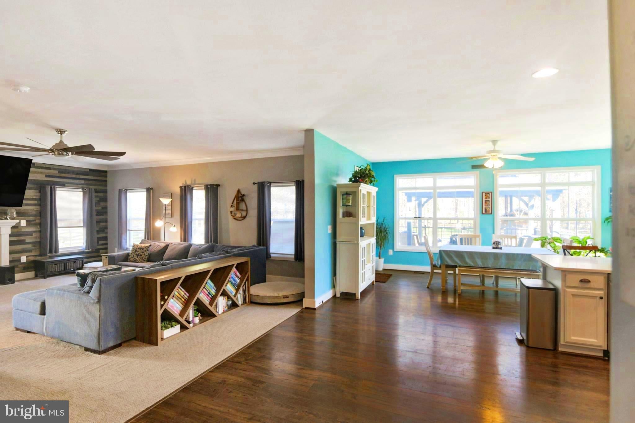 114 BENNINGTON WAY