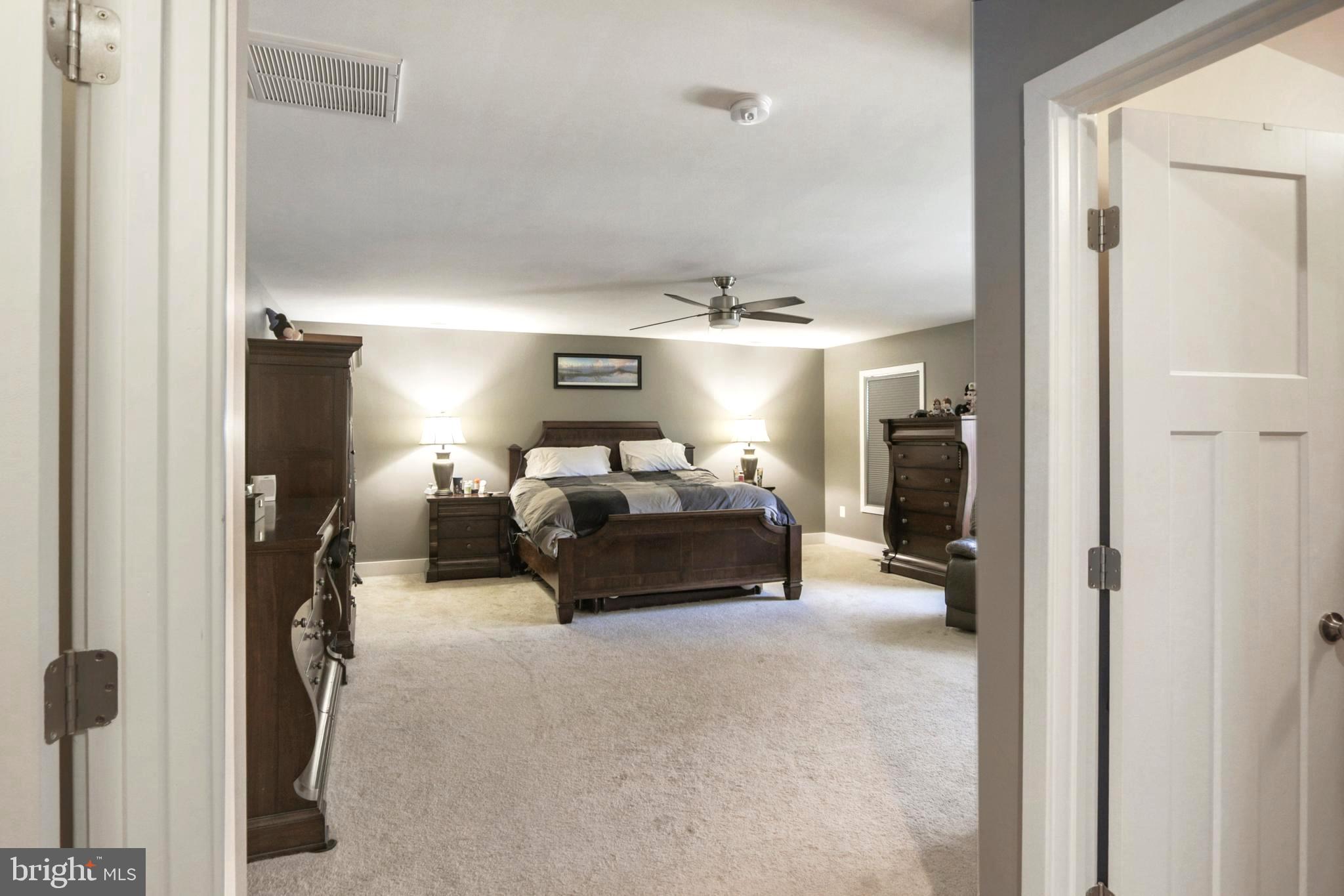 SARATOGA WOODS - Residential