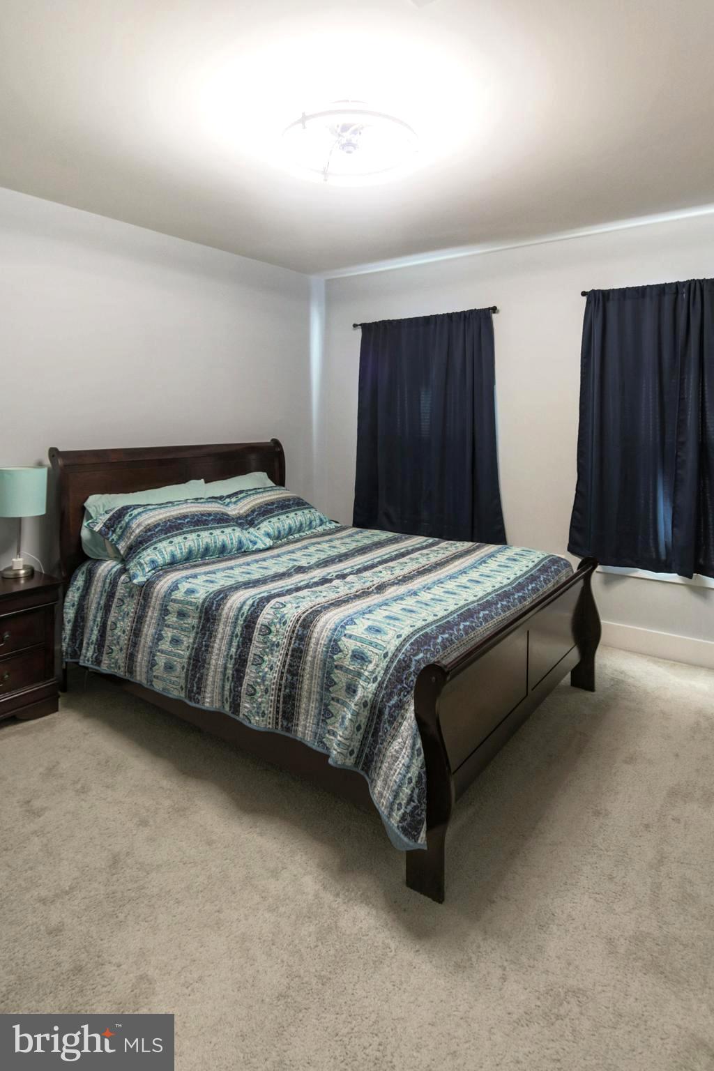 SARATOGA WOODS - Residential