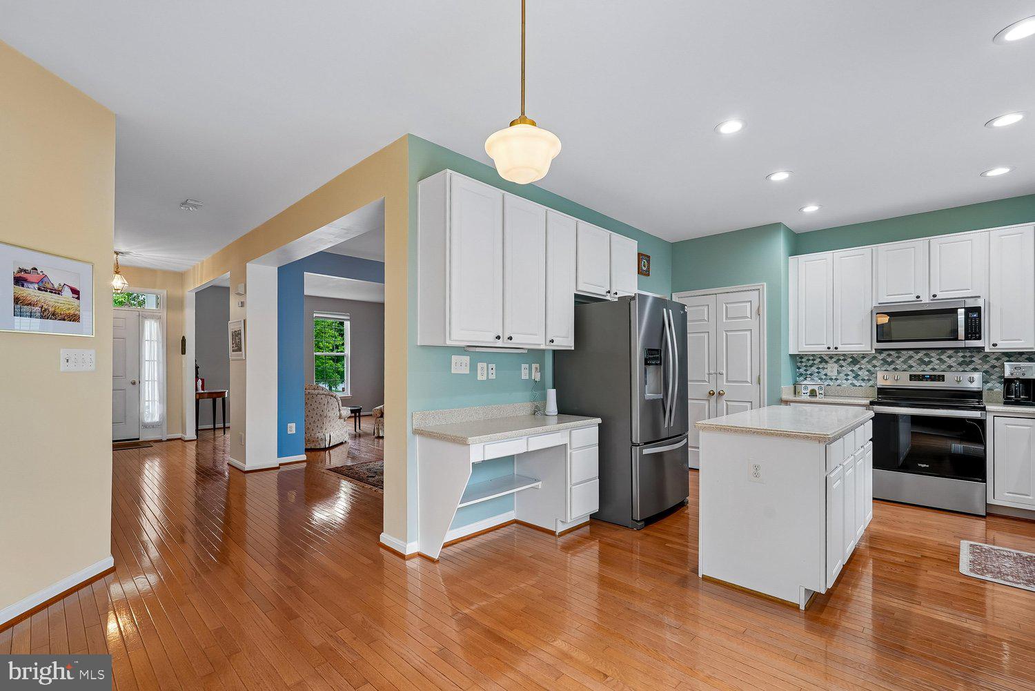 MOUNTAIN VALLEY - Residential