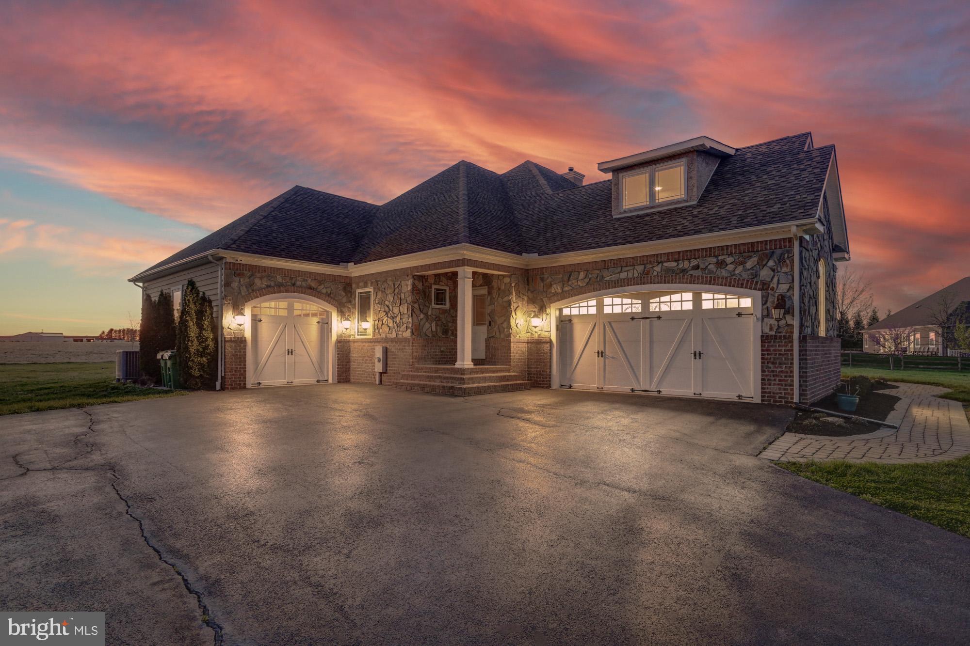 5 ISAACS LANE