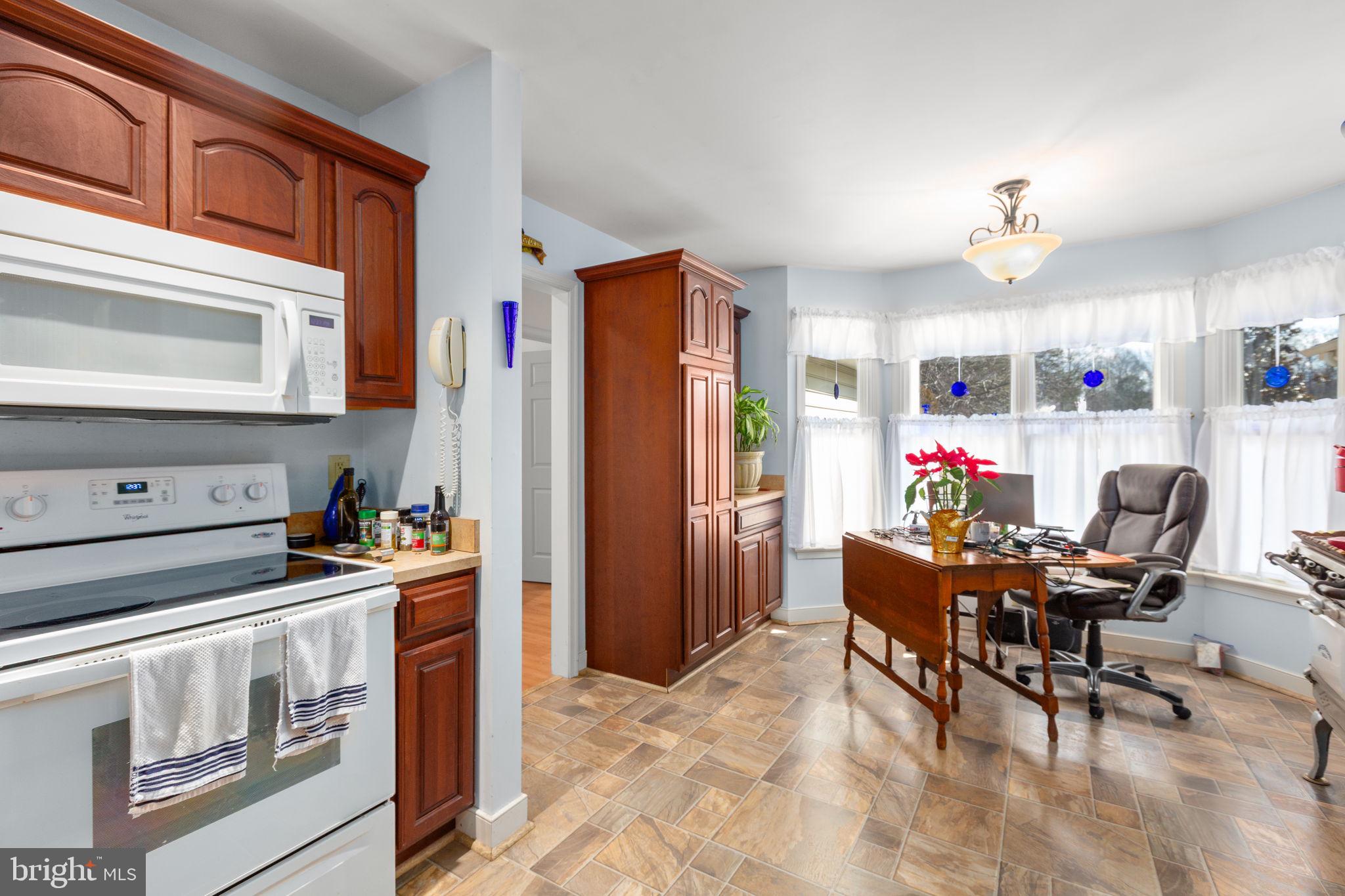 MEADOW VIEW - Residential