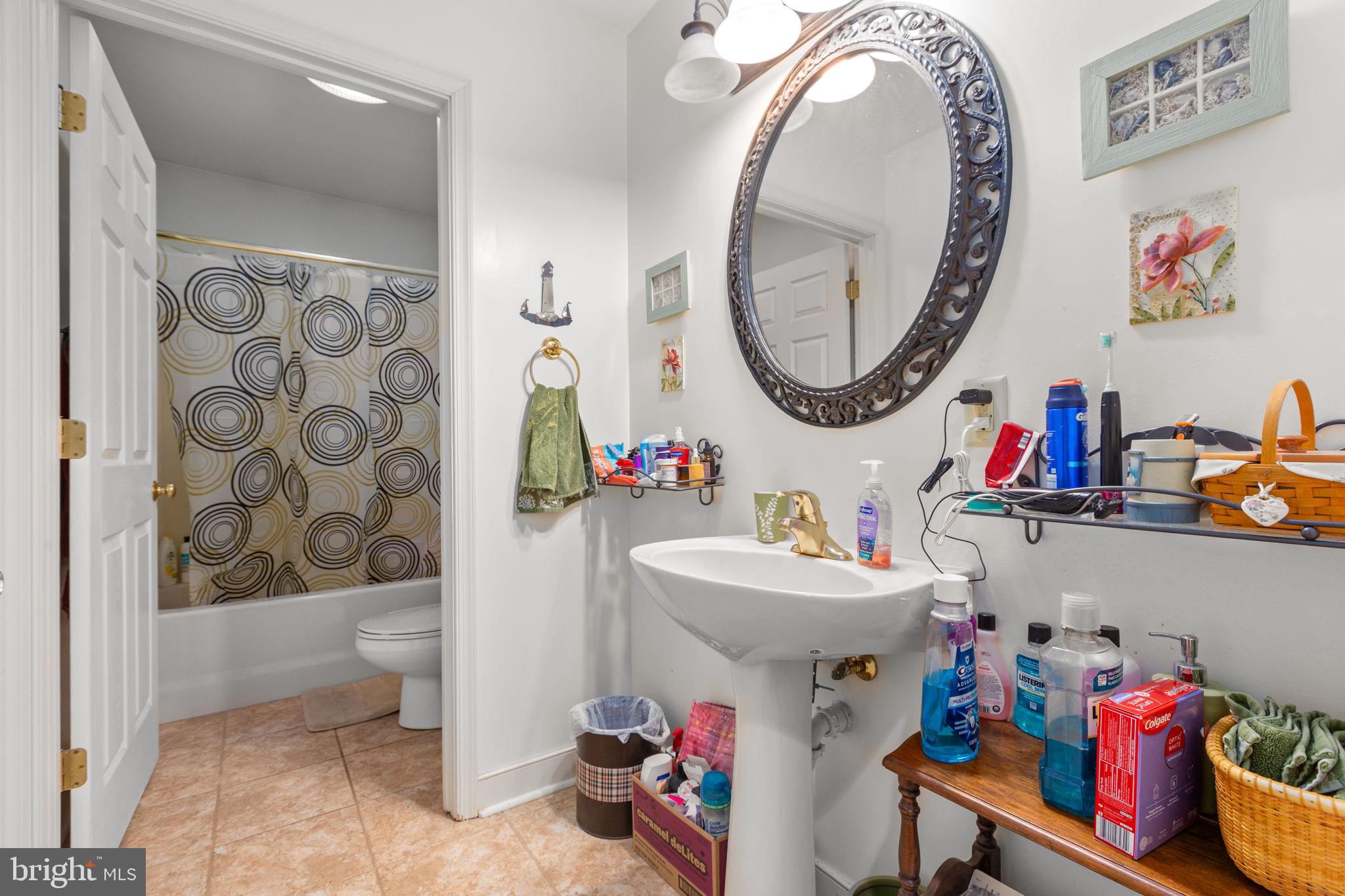 MEADOW VIEW - Residential