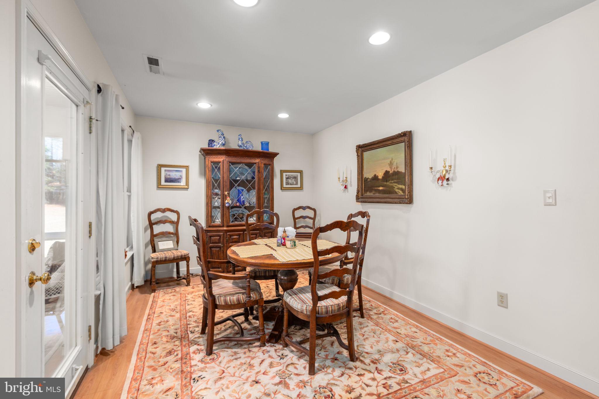 MEADOW VIEW - Residential