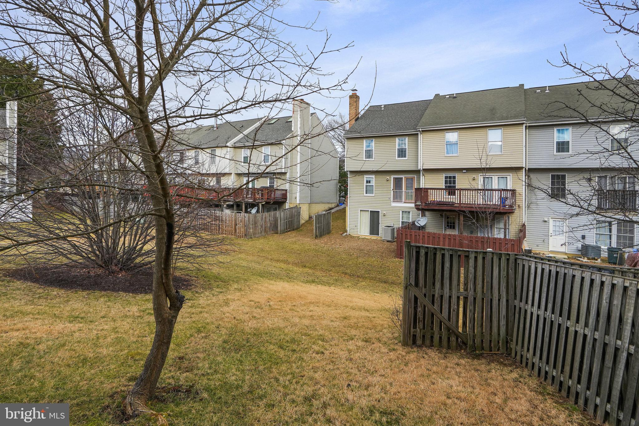 SADDLE CREEK - Residential