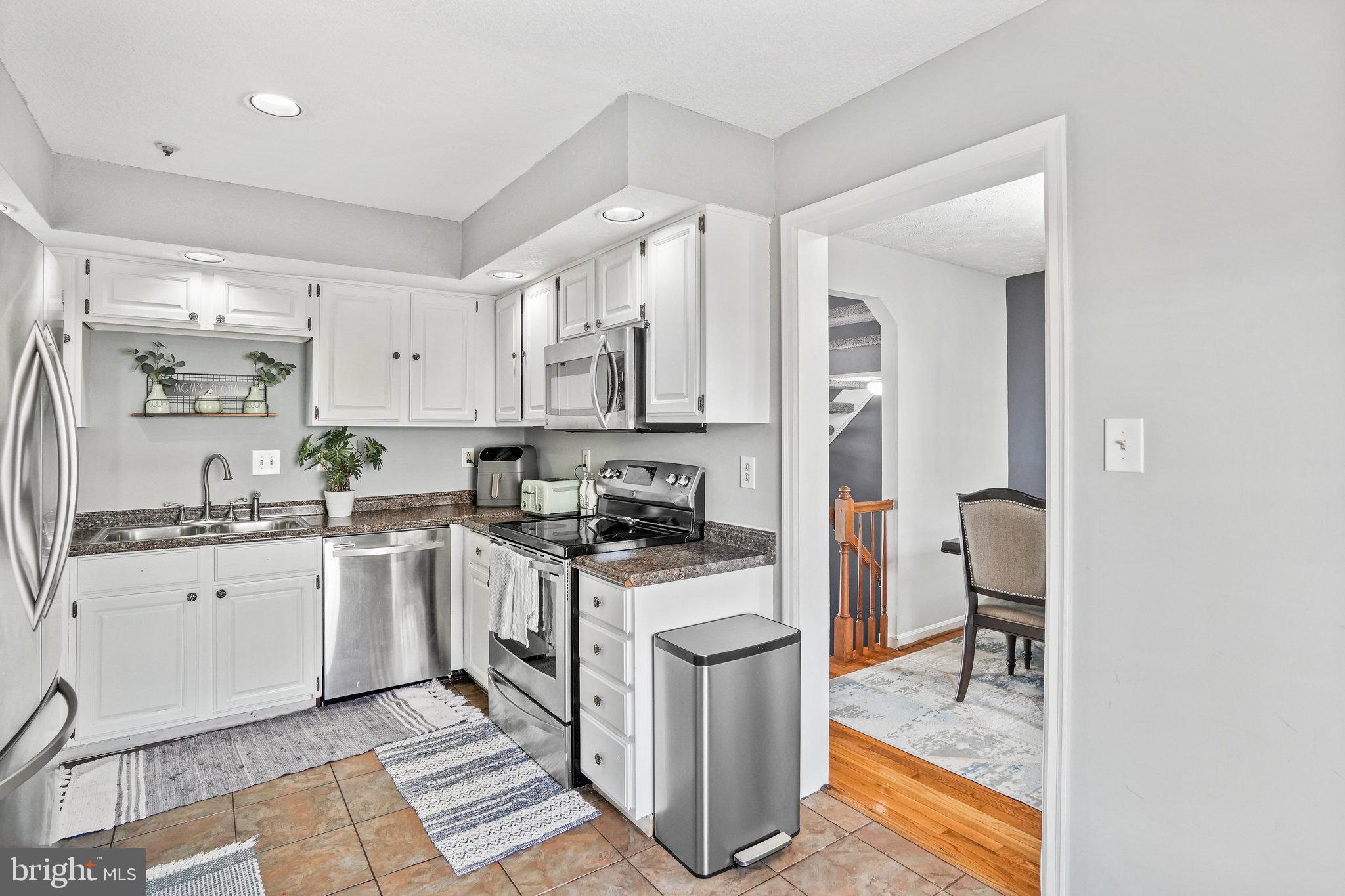 SADDLE CREEK - Residential