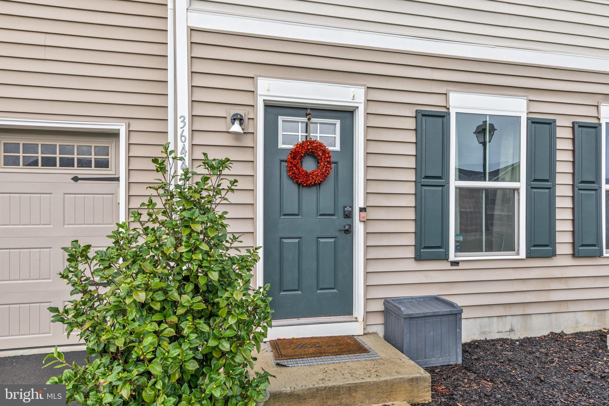 36442 CARRIAGE WALK LANE