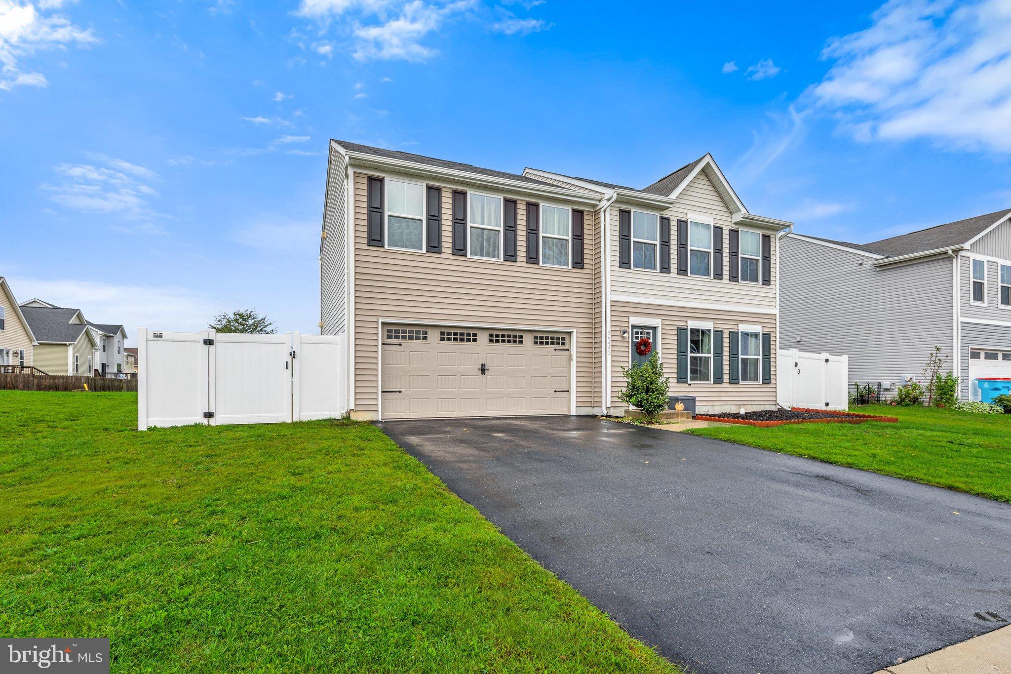 36442 CARRIAGE WALK LANE