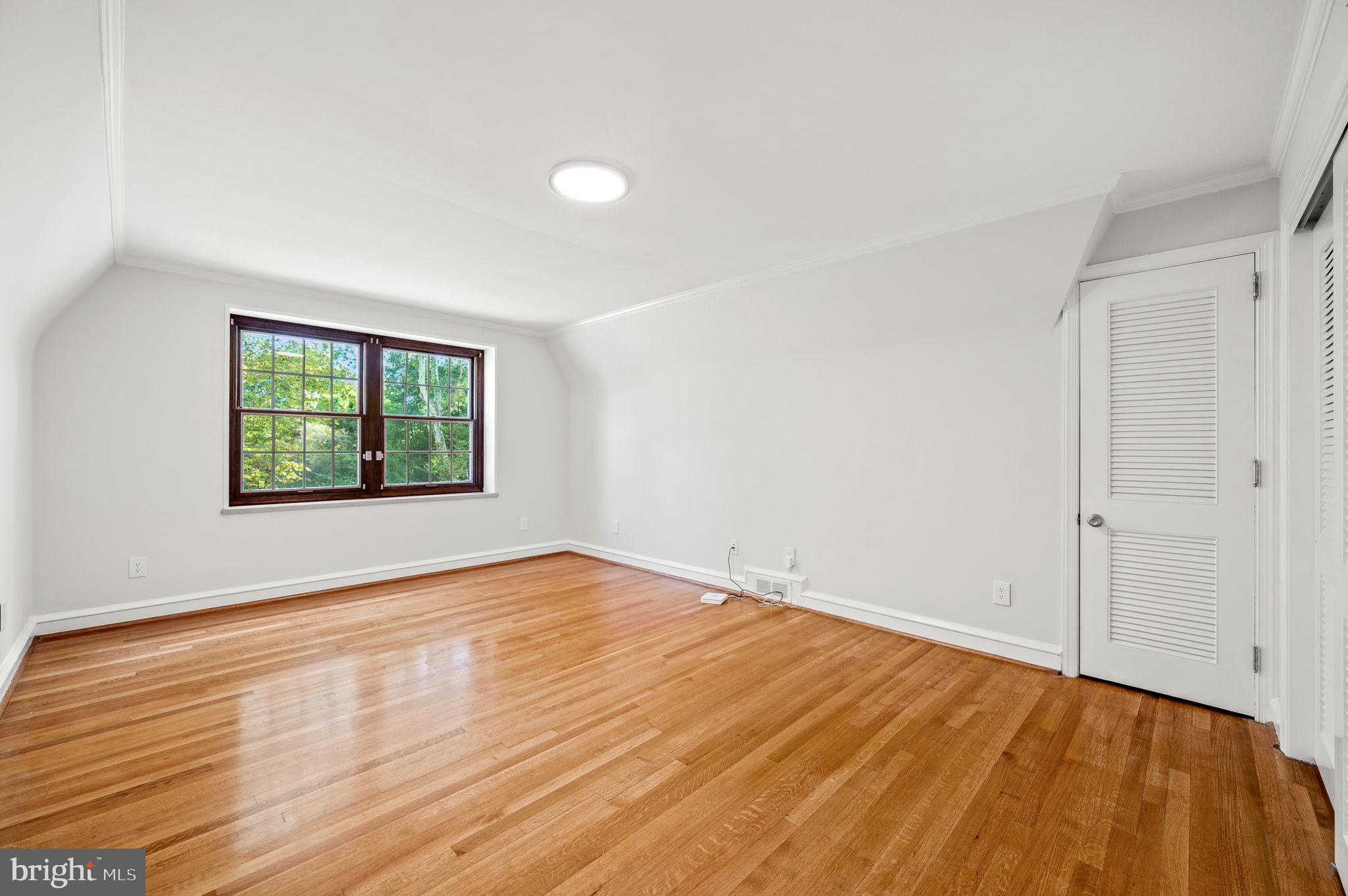 LAPIDEA HILLS - Residential