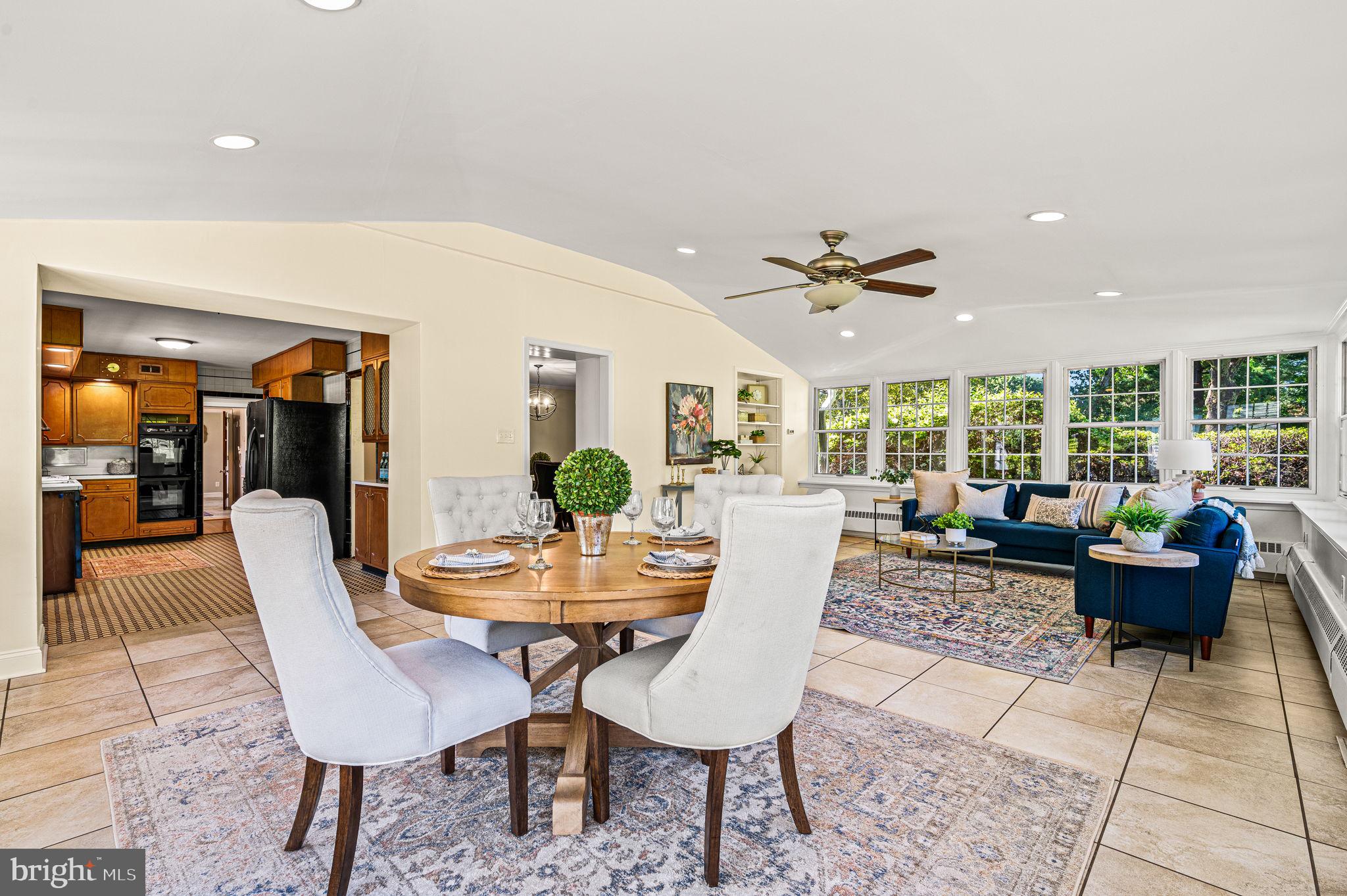 LAPIDEA HILLS - Residential