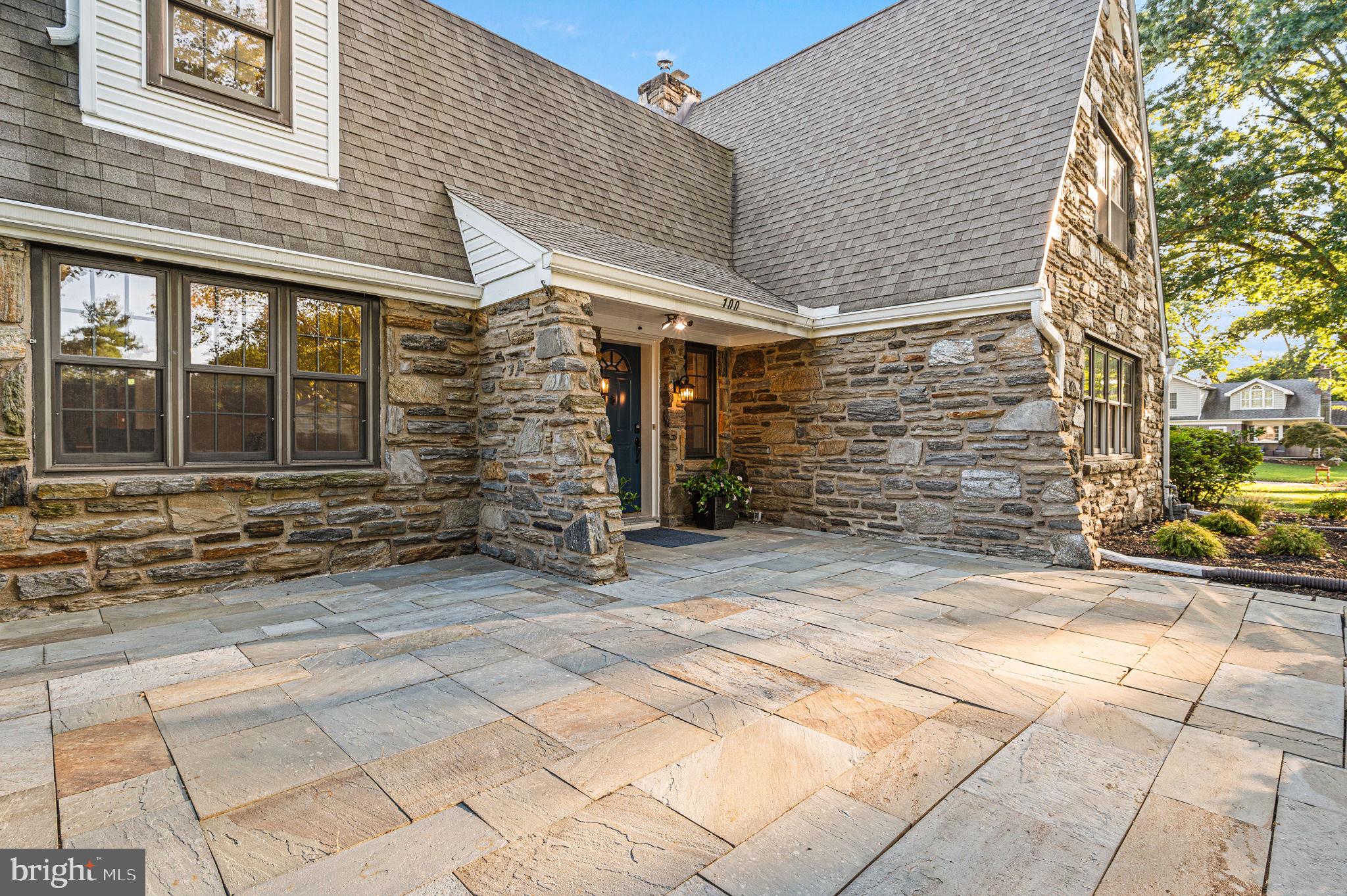 LAPIDEA HILLS - Residential