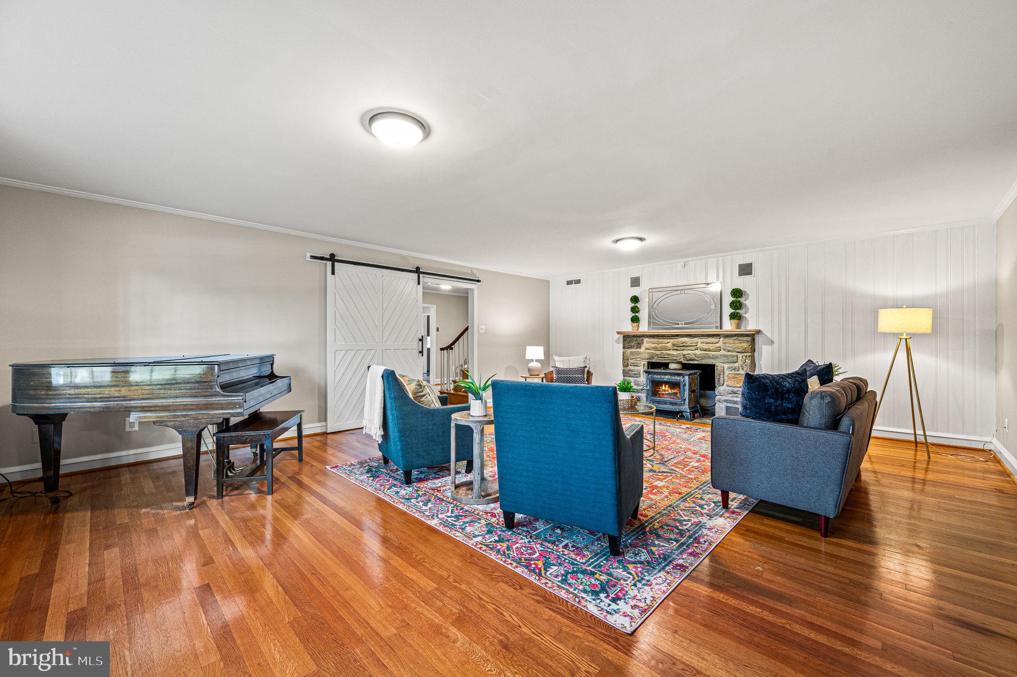 LAPIDEA HILLS - Residential