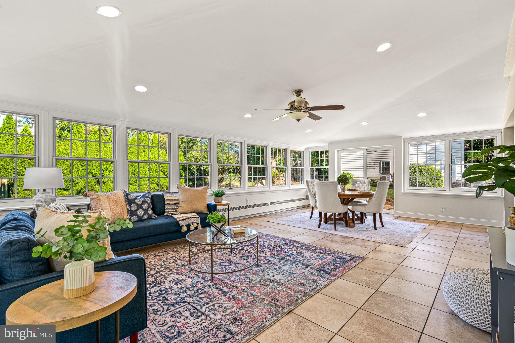 LAPIDEA HILLS - Residential