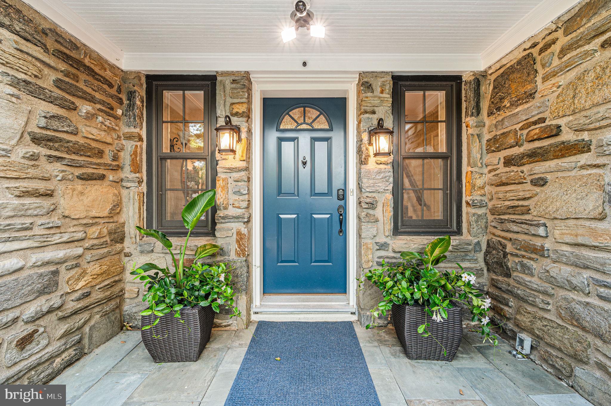 LAPIDEA HILLS - Residential