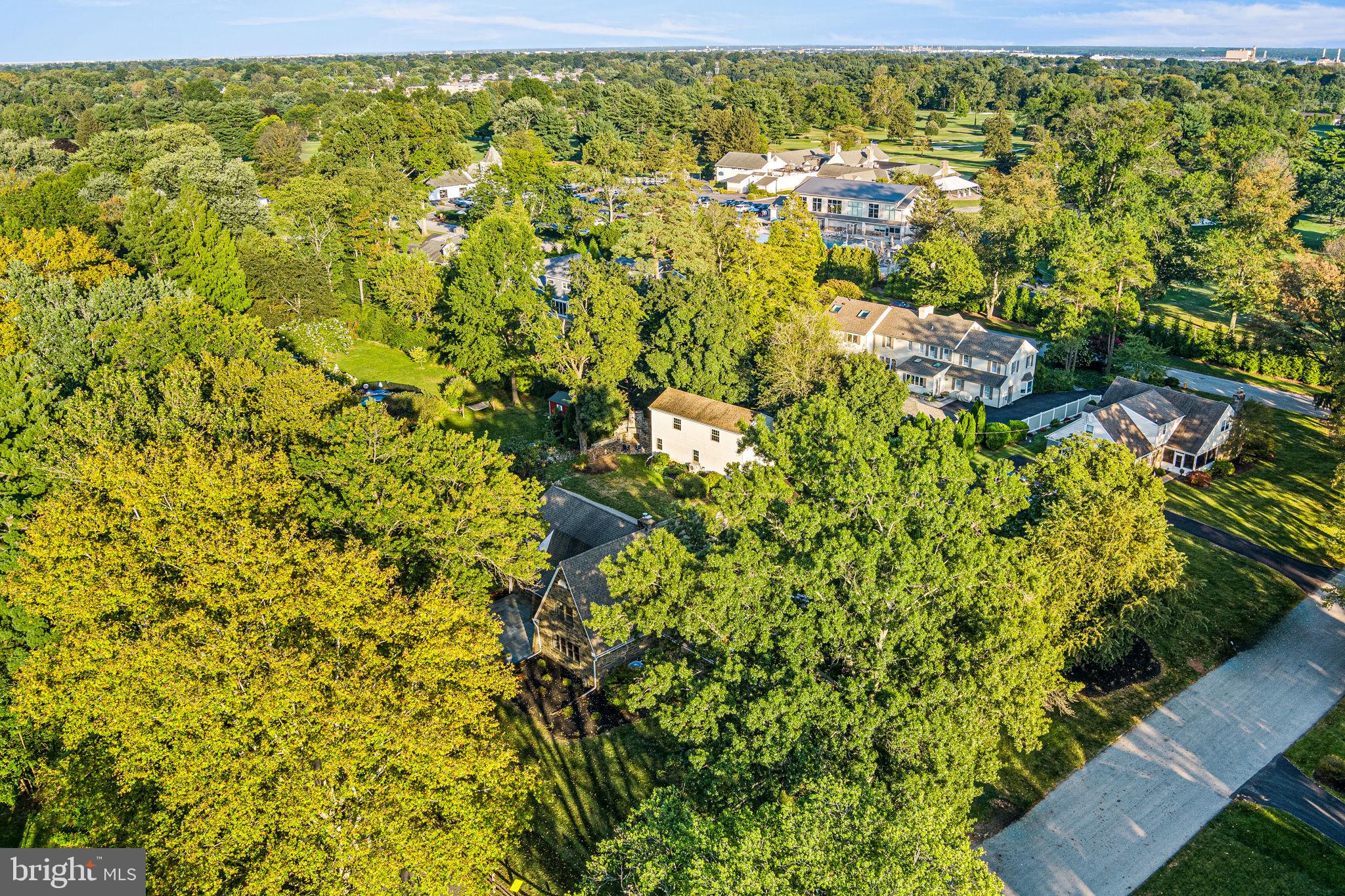 LAPIDEA HILLS - Residential