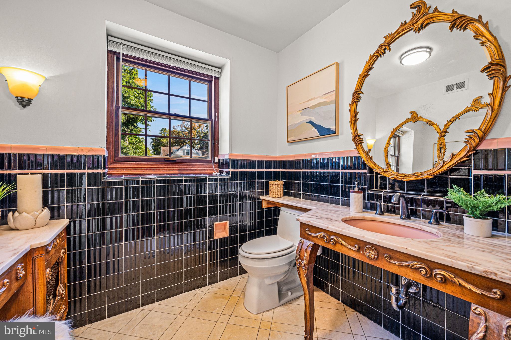 LAPIDEA HILLS - Residential