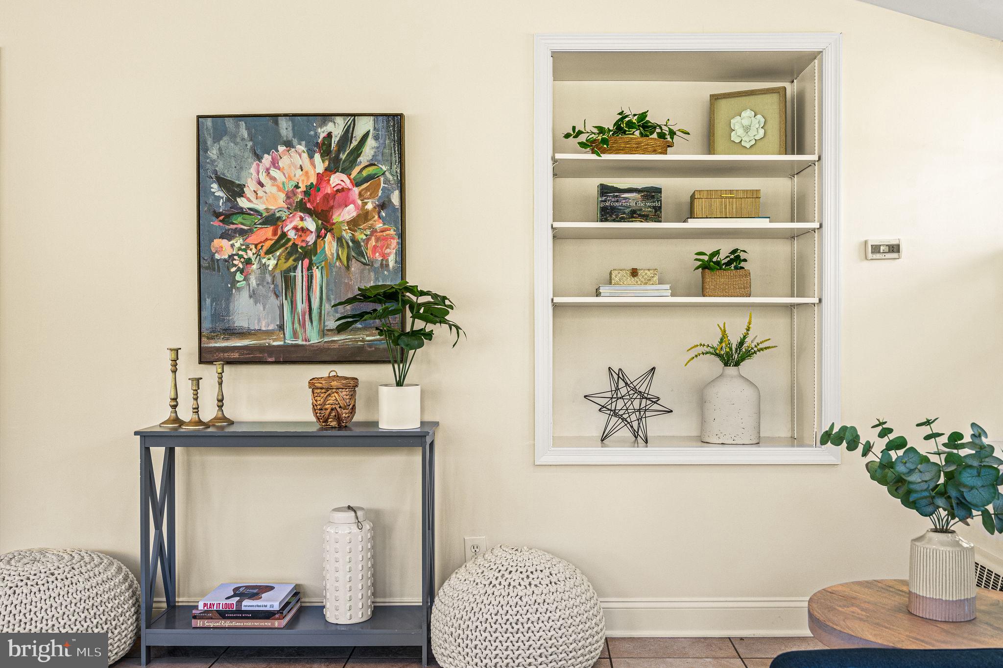 LAPIDEA HILLS - Residential