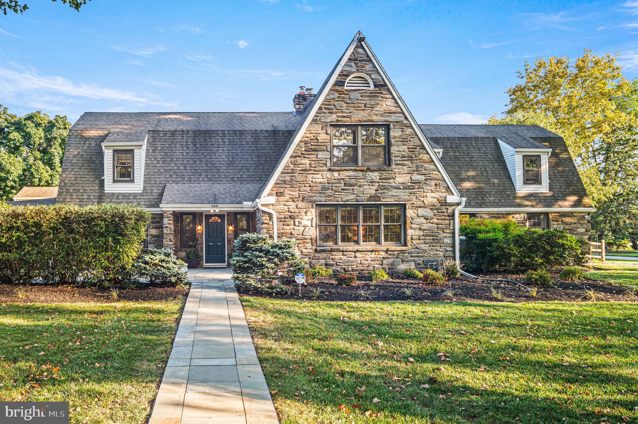 LAPIDEA HILLS - Residential