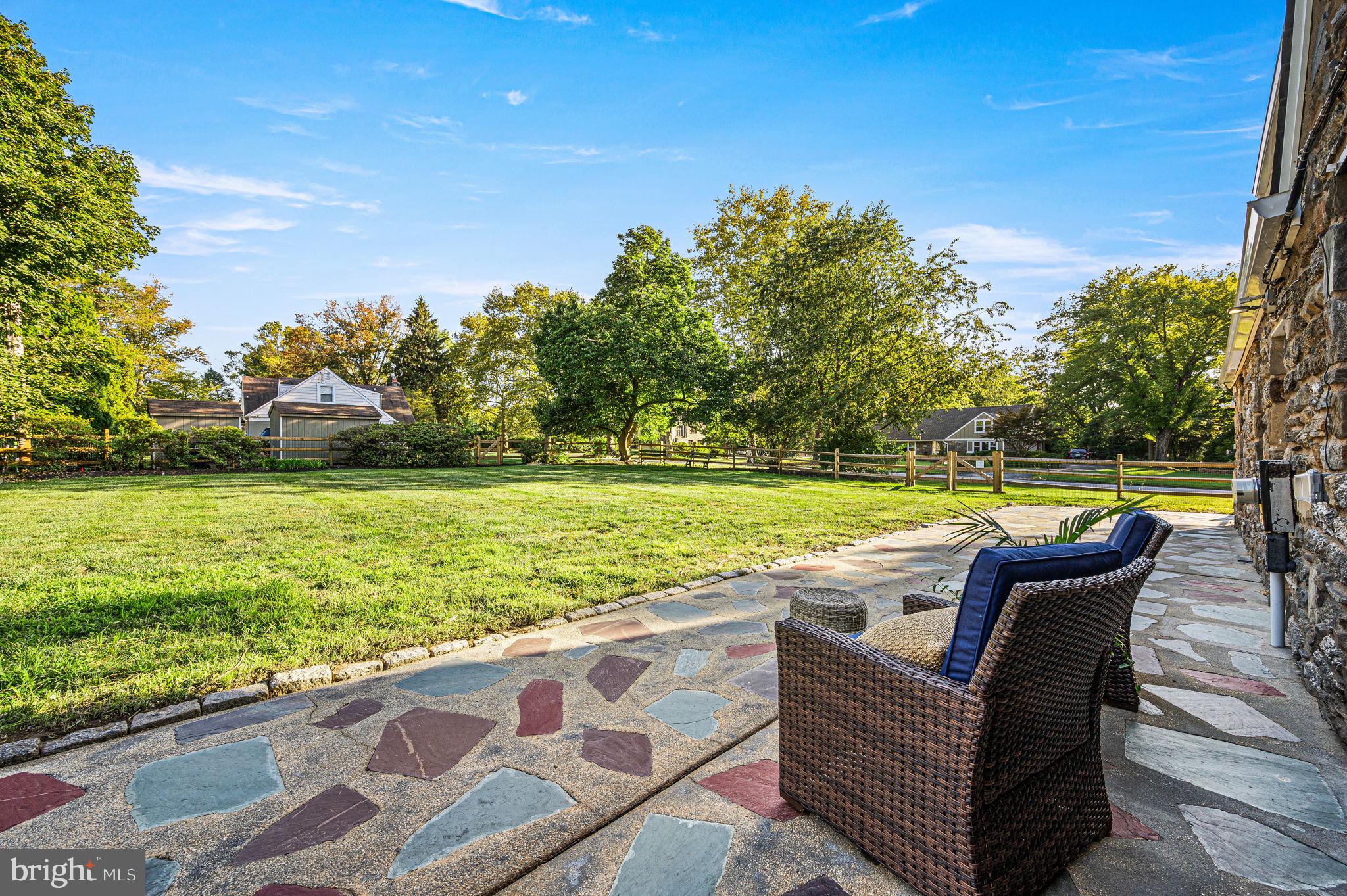 LAPIDEA HILLS - Residential