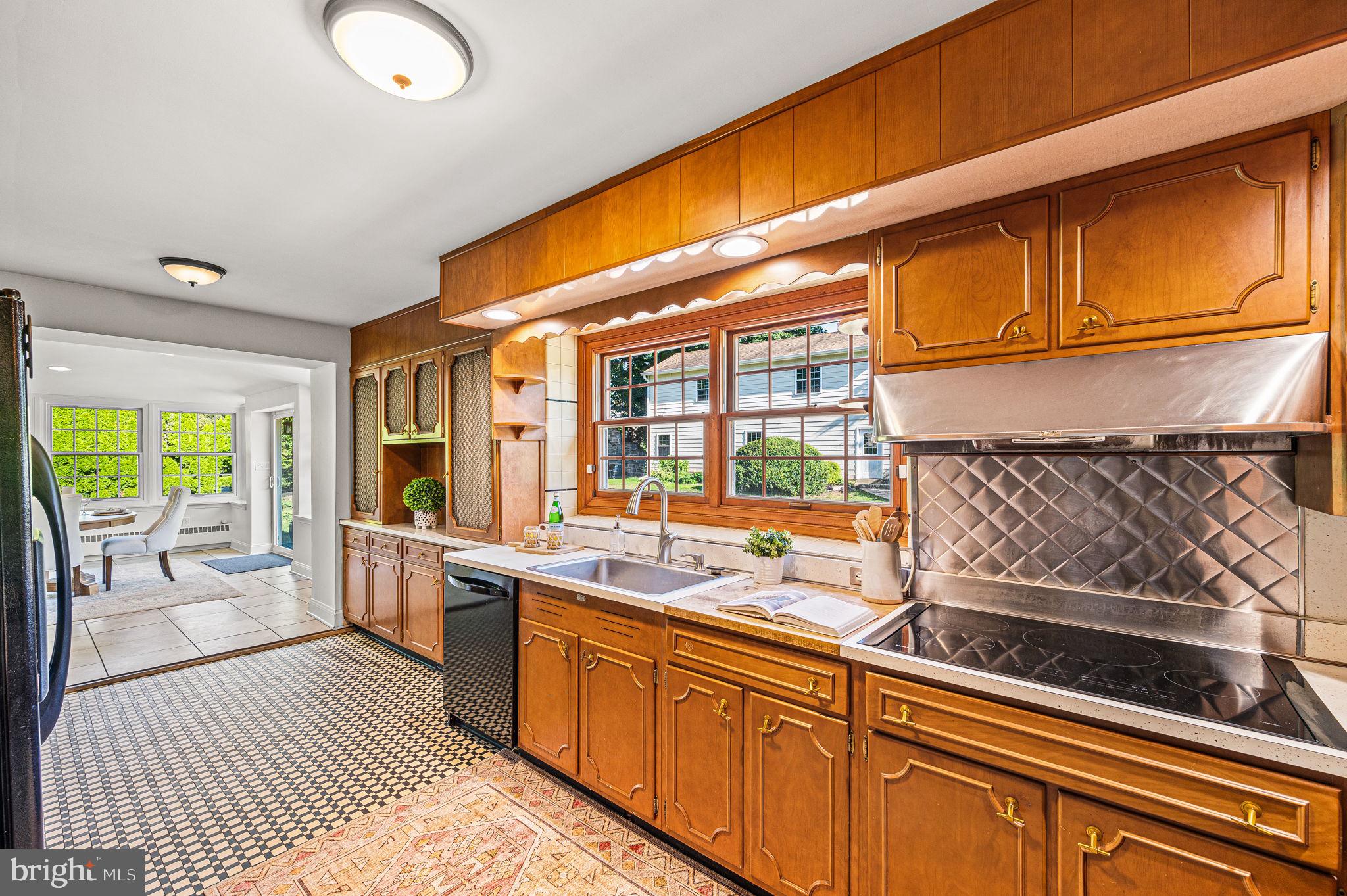 LAPIDEA HILLS - Residential