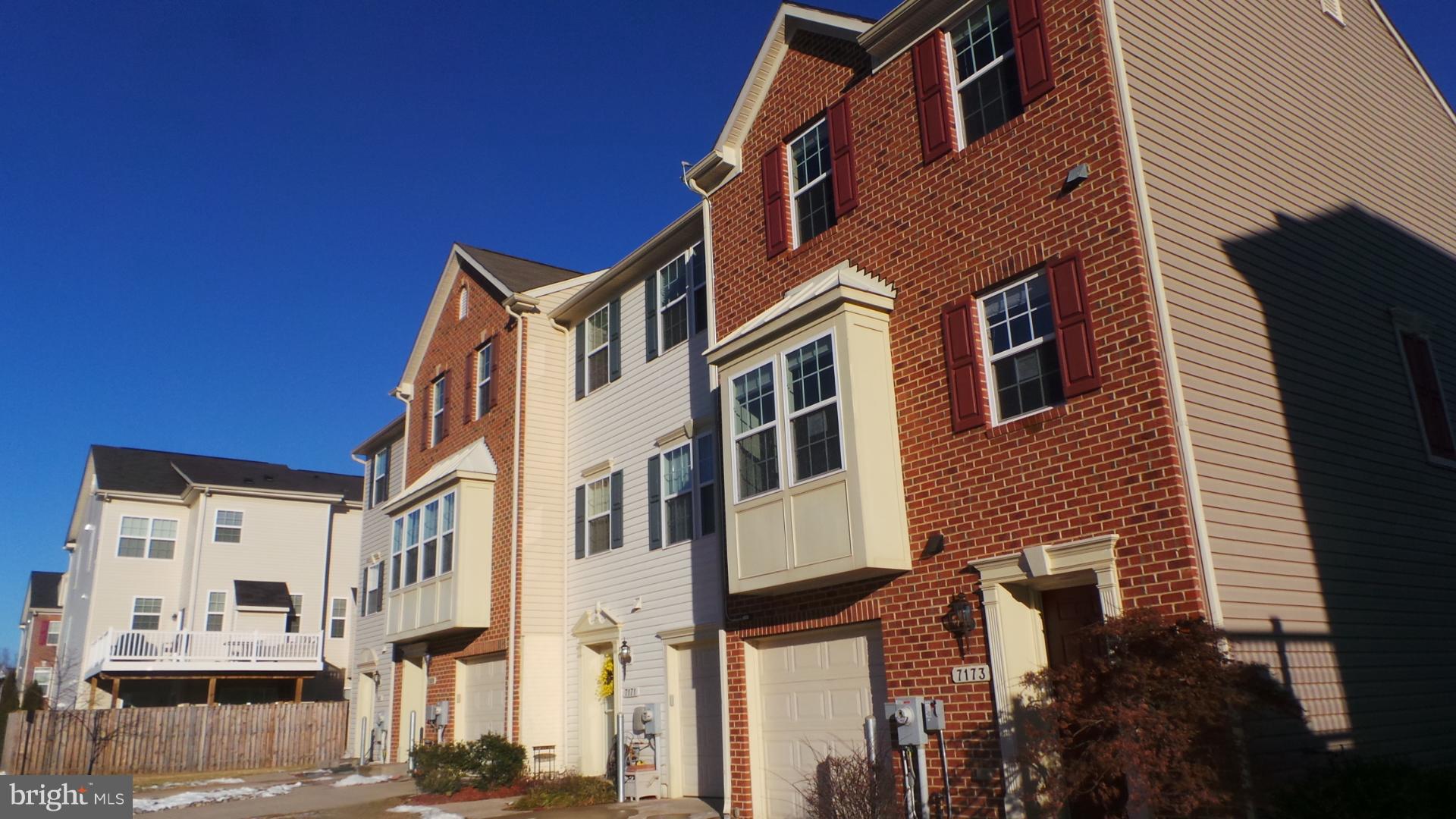 TANYARD SPRINGS - Residential