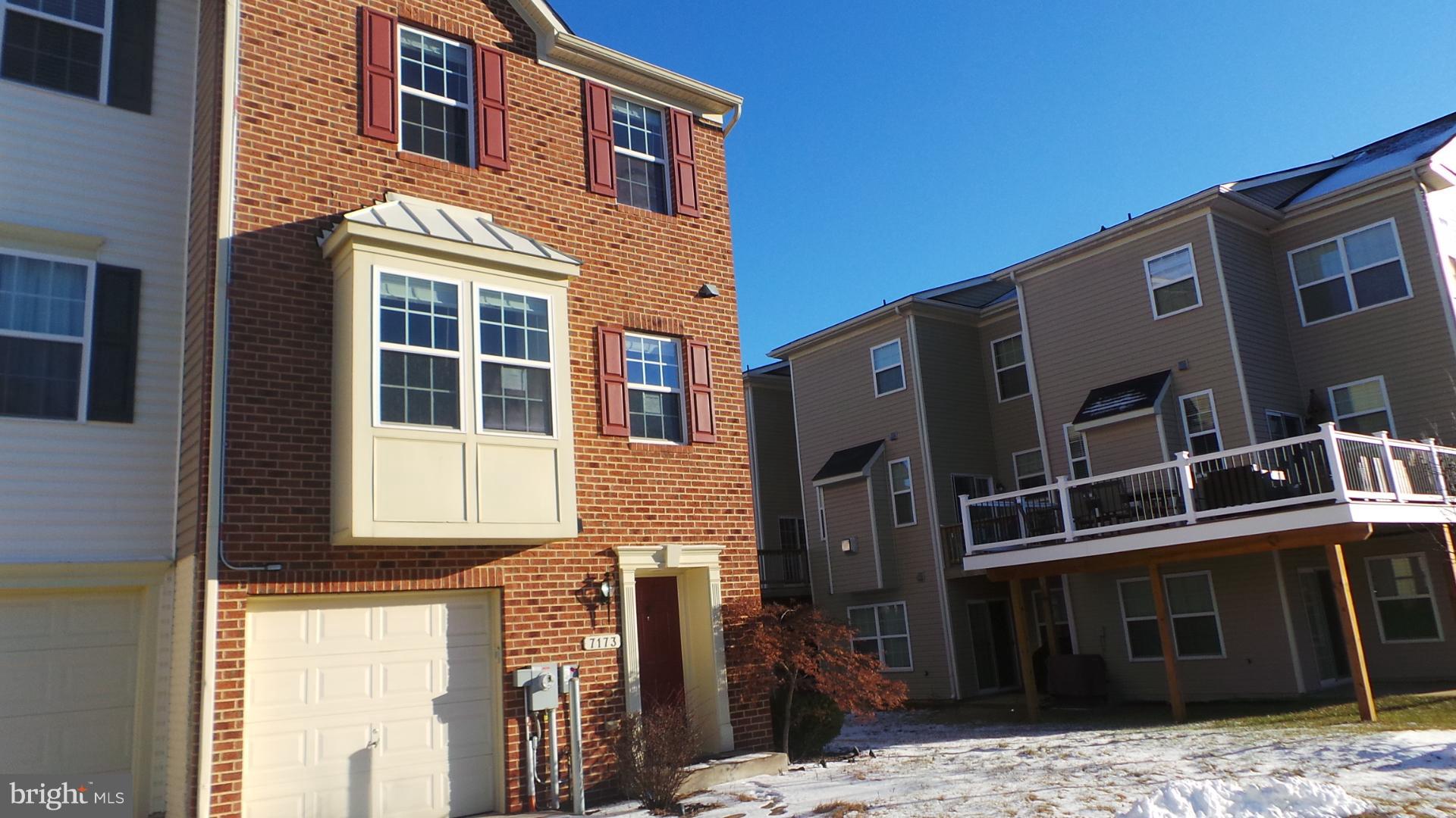 TANYARD SPRINGS - Residential