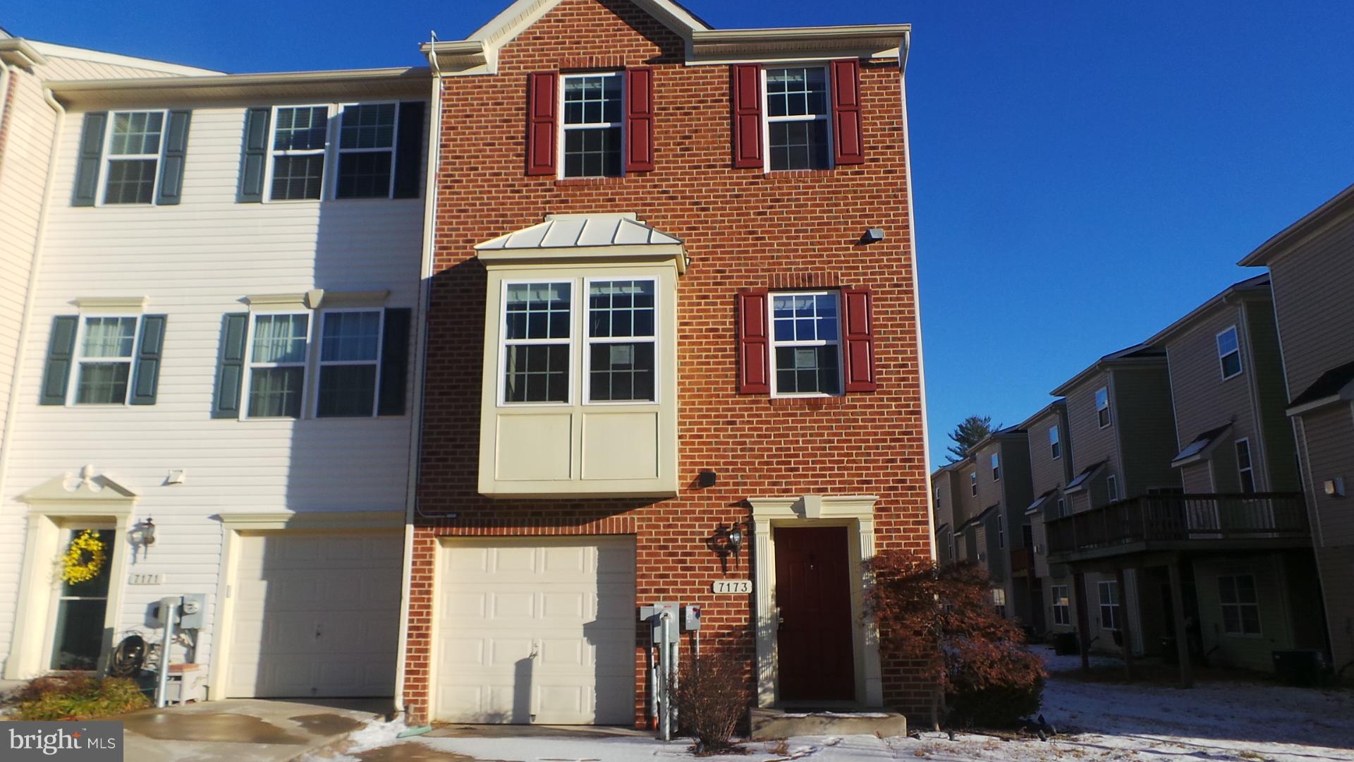 TANYARD SPRINGS - Residential