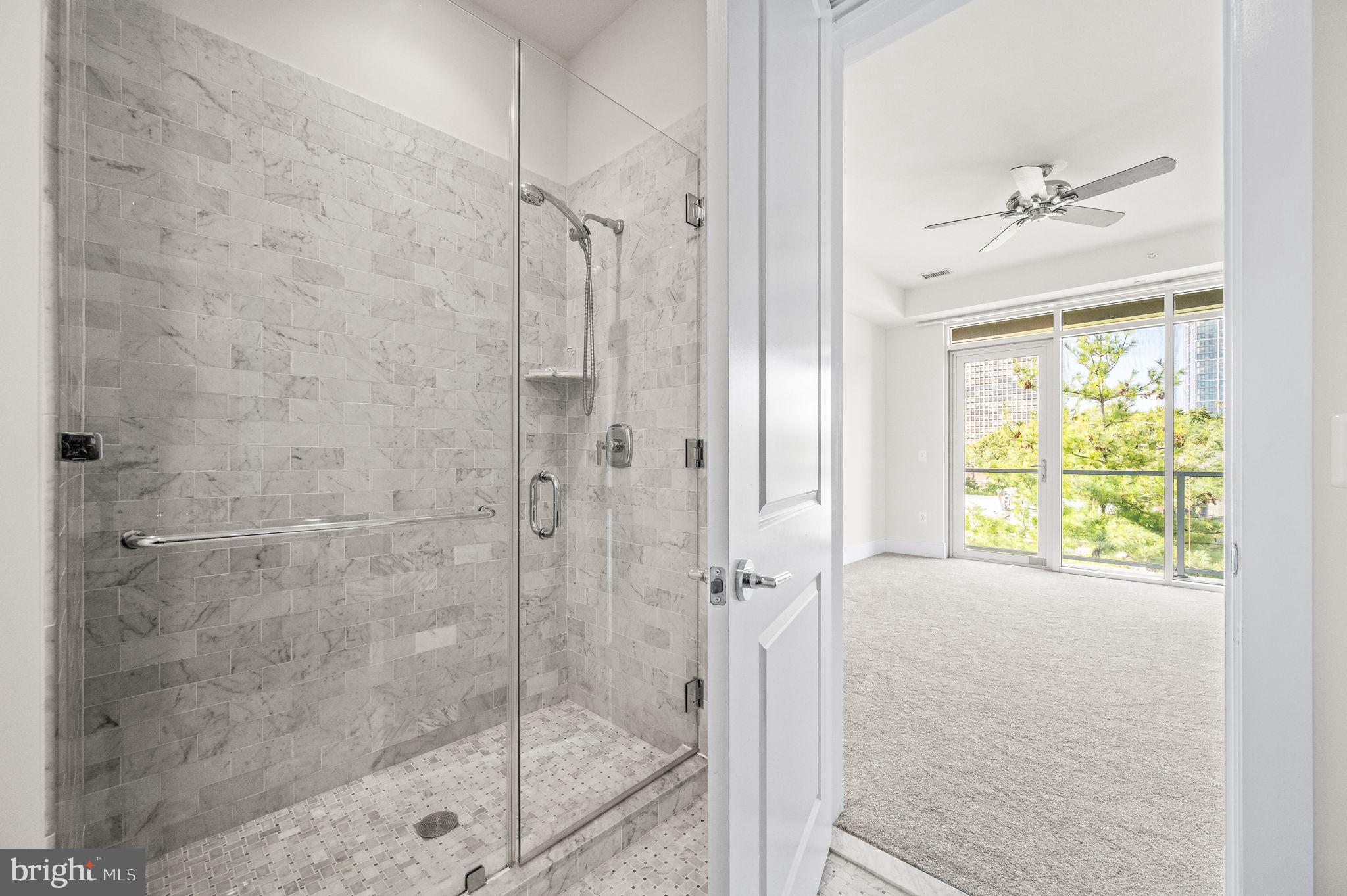 SOCIETY HILL - Residential Lease