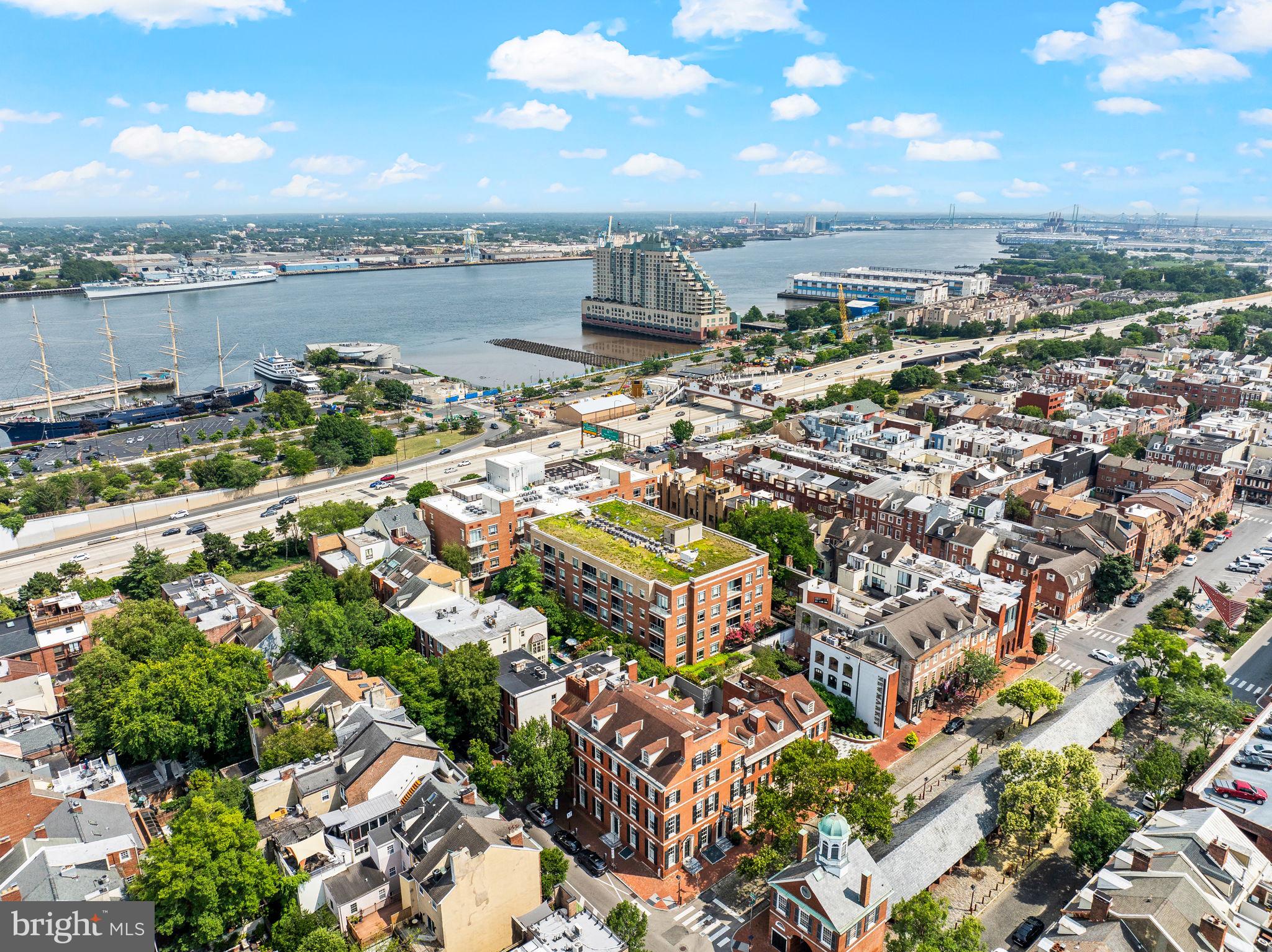 SOCIETY HILL - Residential Lease