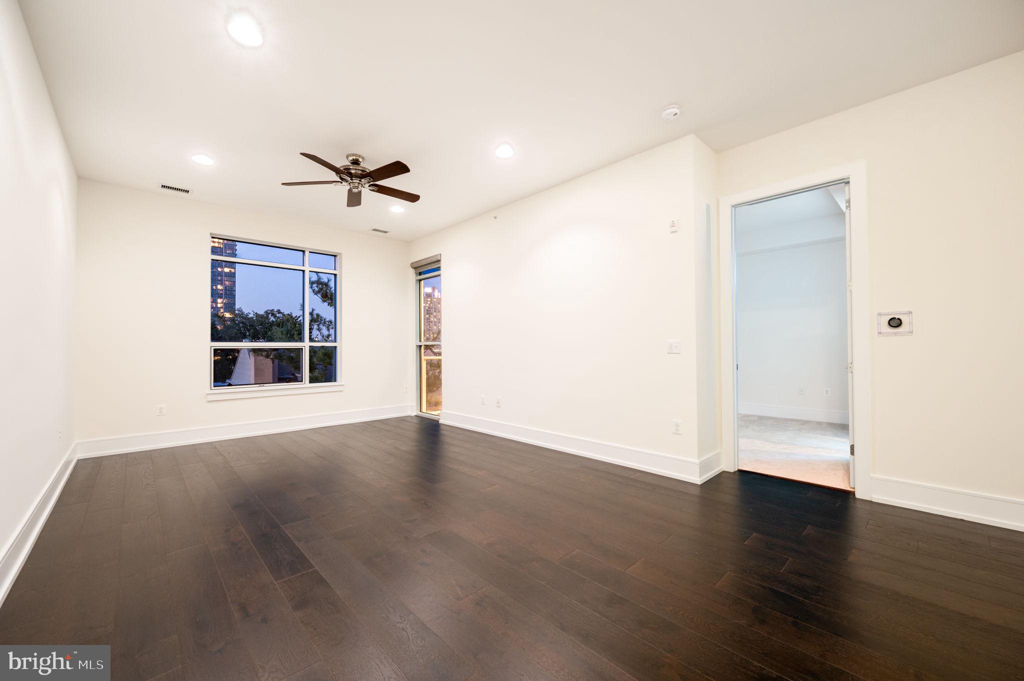 SOCIETY HILL - Residential Lease