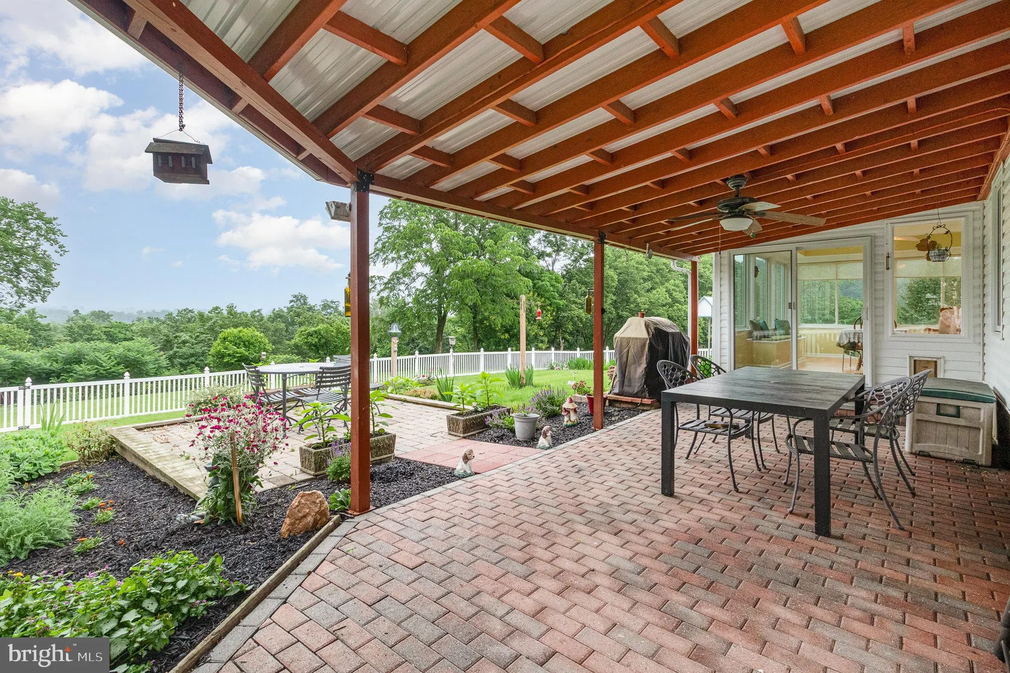 Mount Wolf, Pennsylvania 17347, United States, 3 Bedrooms Bedrooms, ,4 BathroomsBathrooms,Residential,Pending,153911