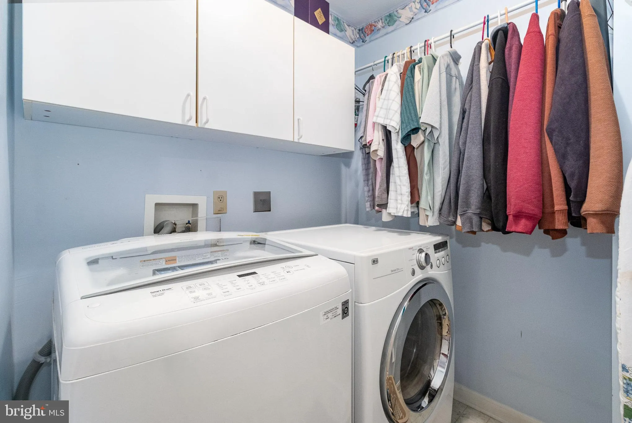 Mount Wolf, Pennsylvania 17347, United States, 3 Bedrooms Bedrooms, ,4 BathroomsBathrooms,Residential,Pending,153911