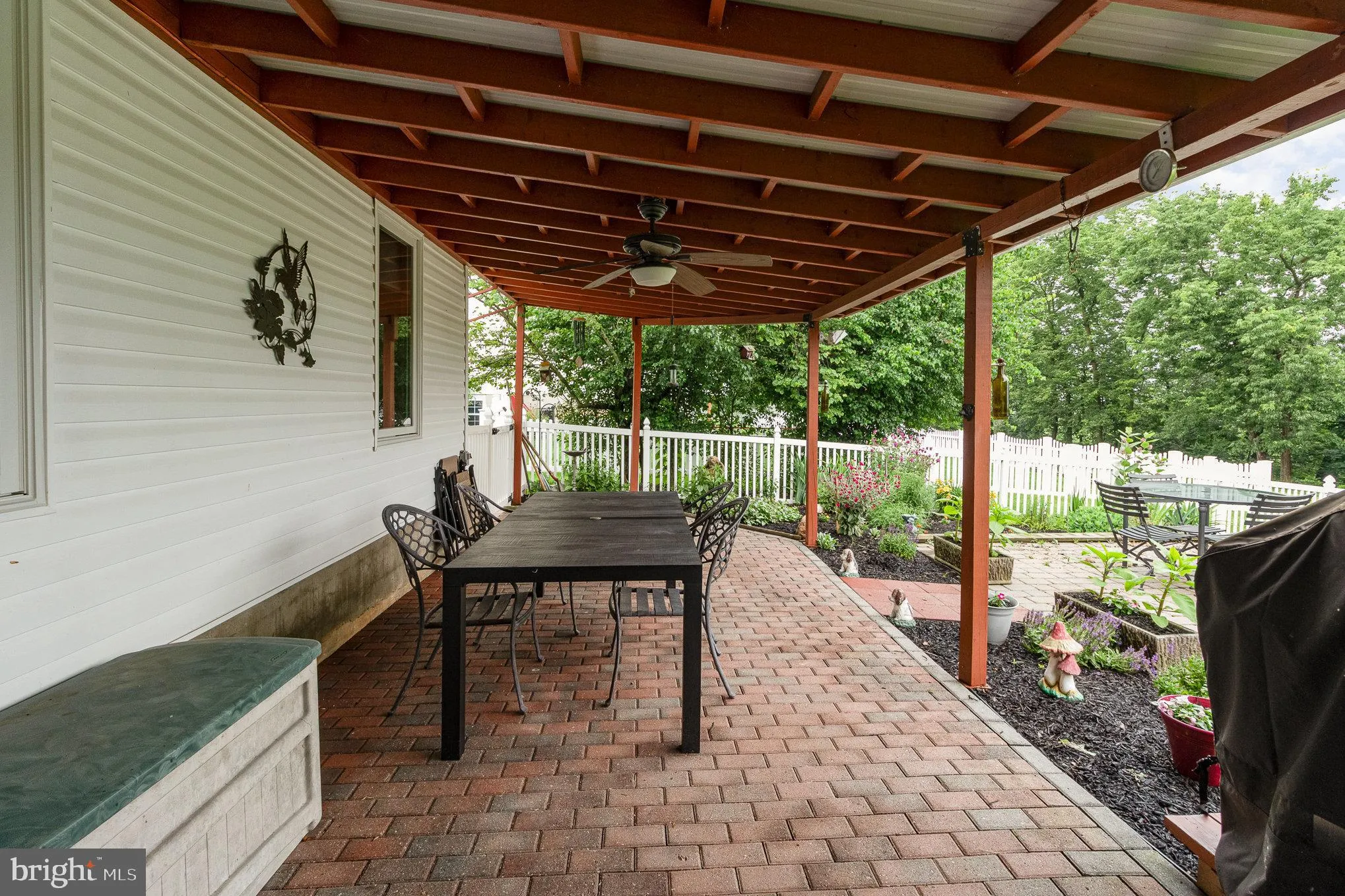 Mount Wolf, Pennsylvania 17347, United States, 3 Bedrooms Bedrooms, ,4 BathroomsBathrooms,Residential,Pending,153911