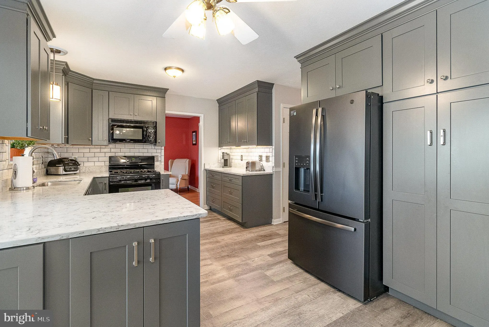 Mount Wolf, Pennsylvania 17347, United States, 3 Bedrooms Bedrooms, ,4 BathroomsBathrooms,Residential,Pending,153911