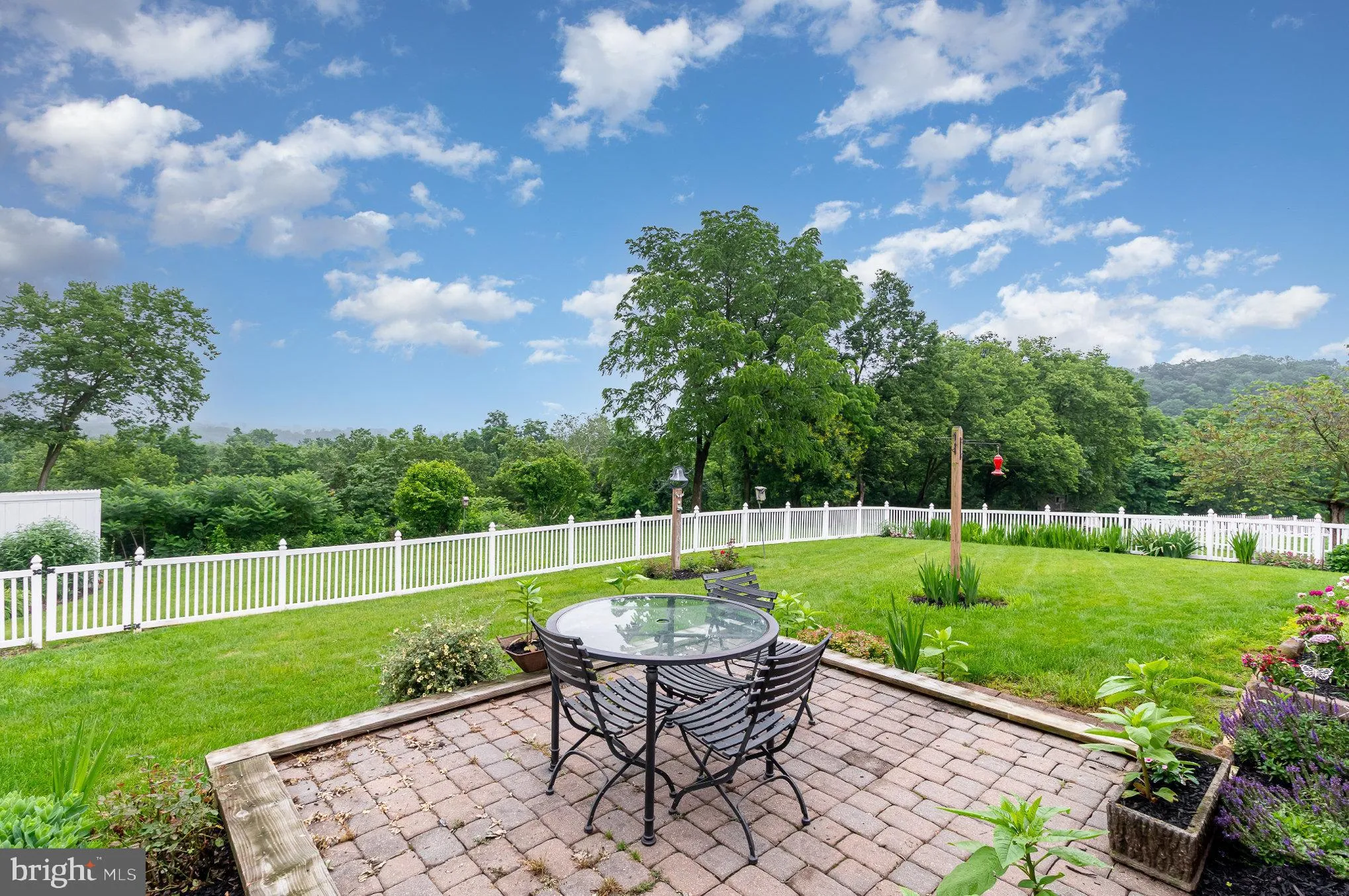 Mount Wolf, Pennsylvania 17347, United States, 3 Bedrooms Bedrooms, ,4 BathroomsBathrooms,Residential,Pending,153911