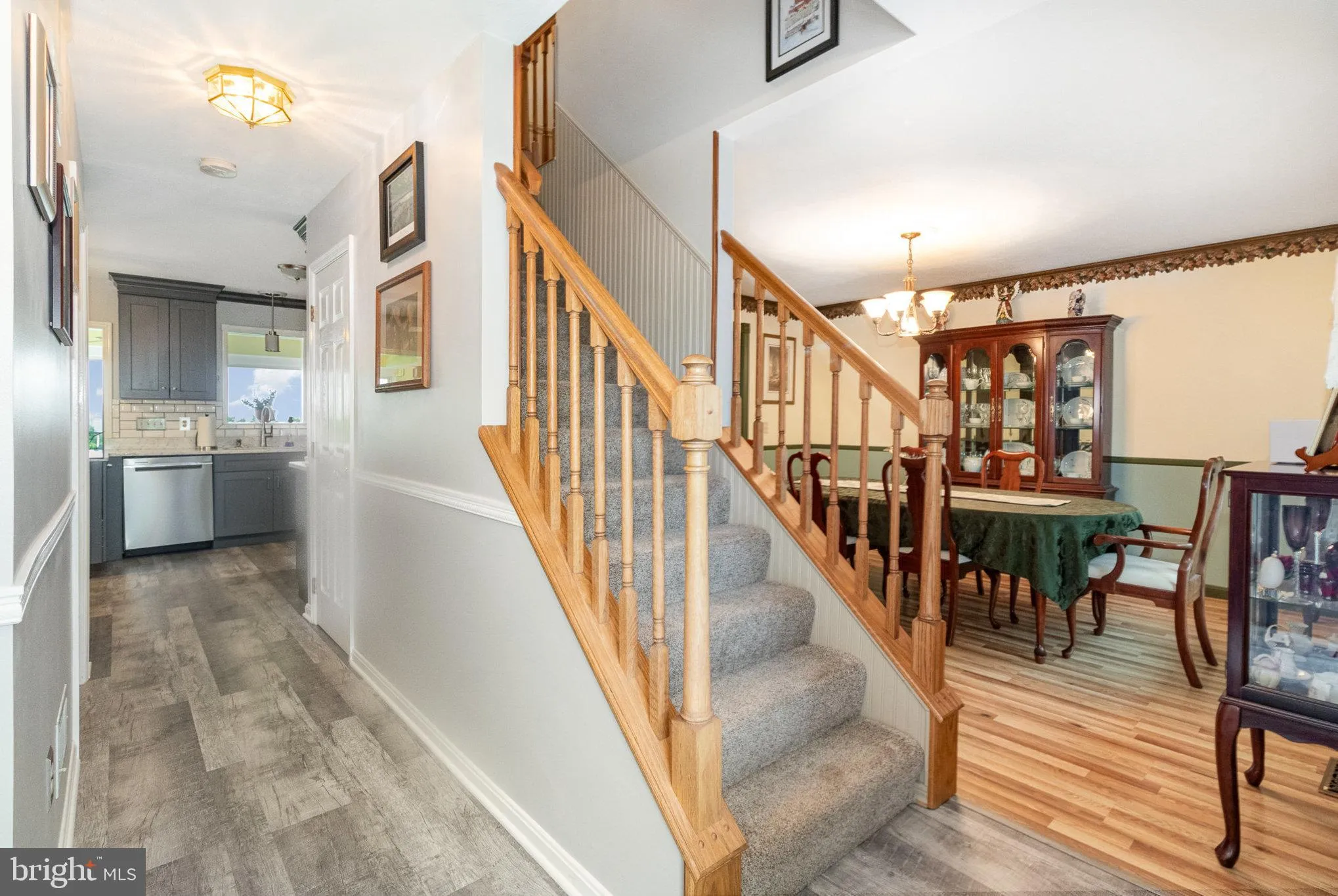 Mount Wolf, Pennsylvania 17347, United States, 3 Bedrooms Bedrooms, ,4 BathroomsBathrooms,Residential,Pending,153911