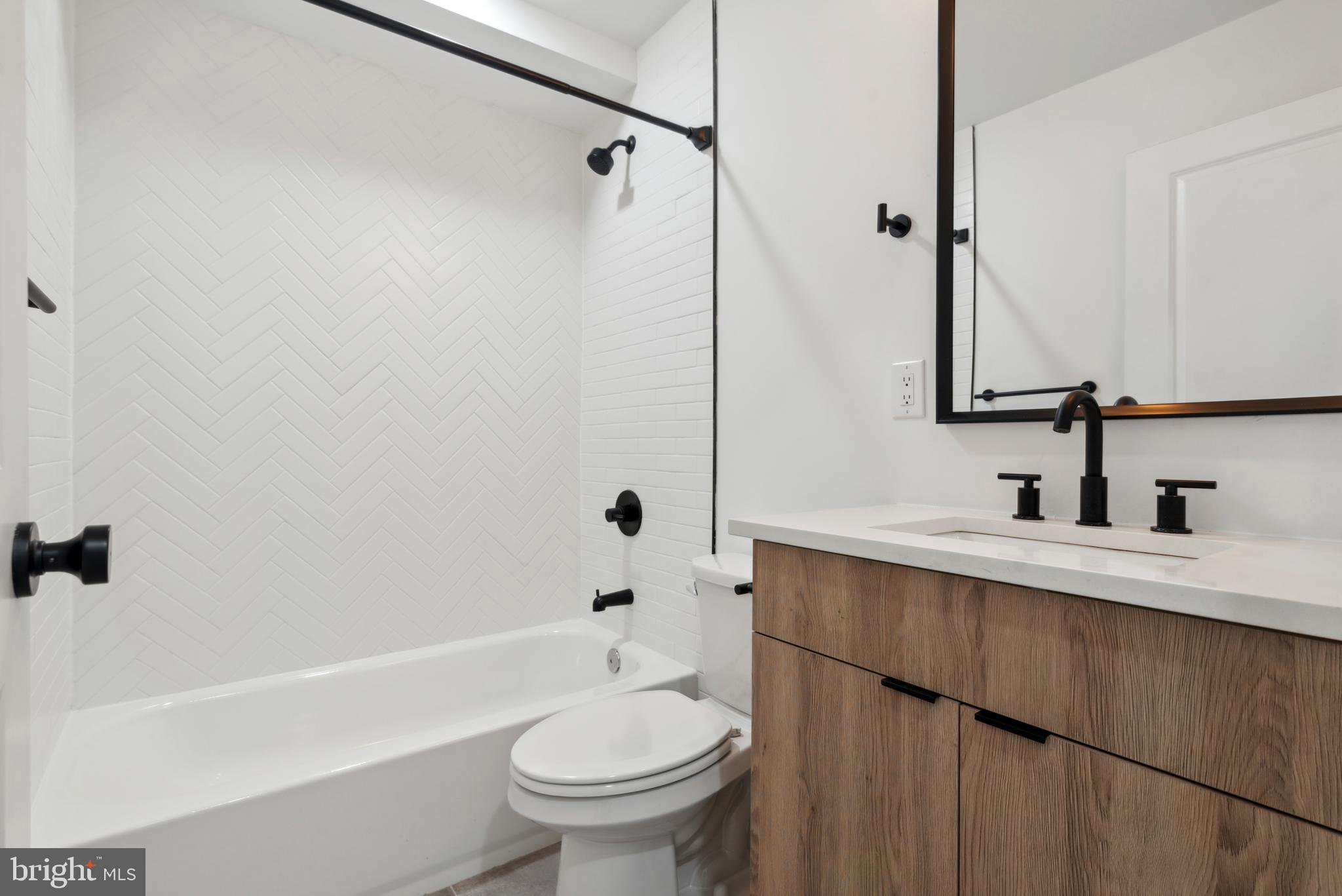 POWELTON VILLAGE - Residential Lease