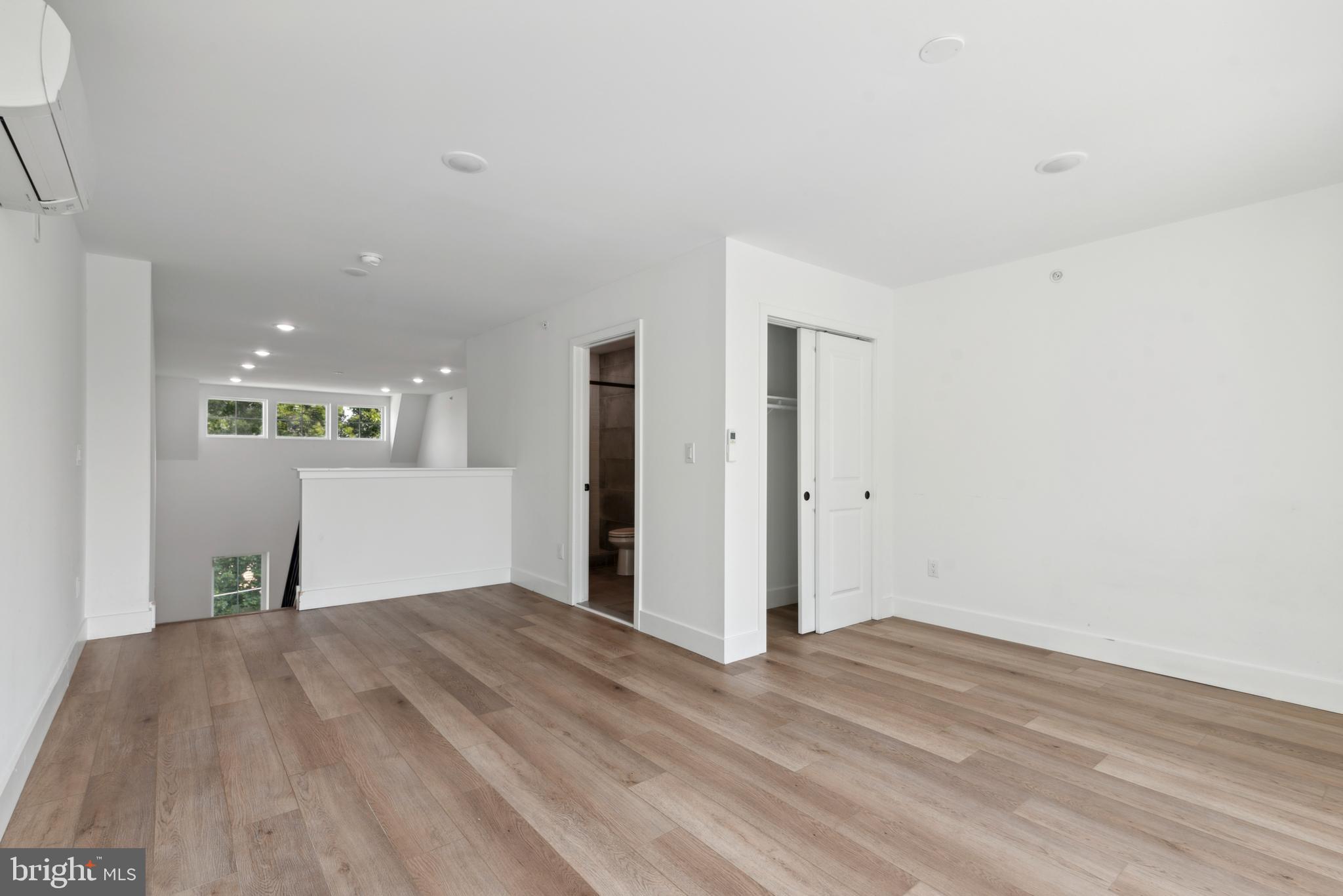 POWELTON VILLAGE - Residential Lease